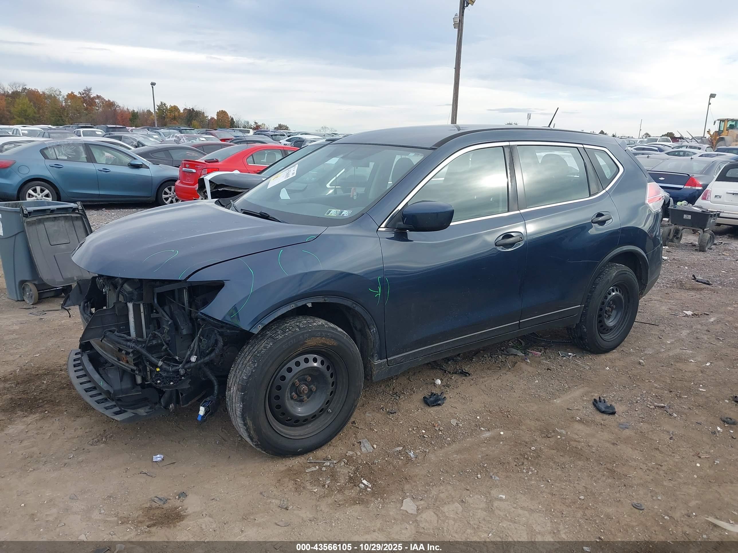 NISSAN ROGUE image 2