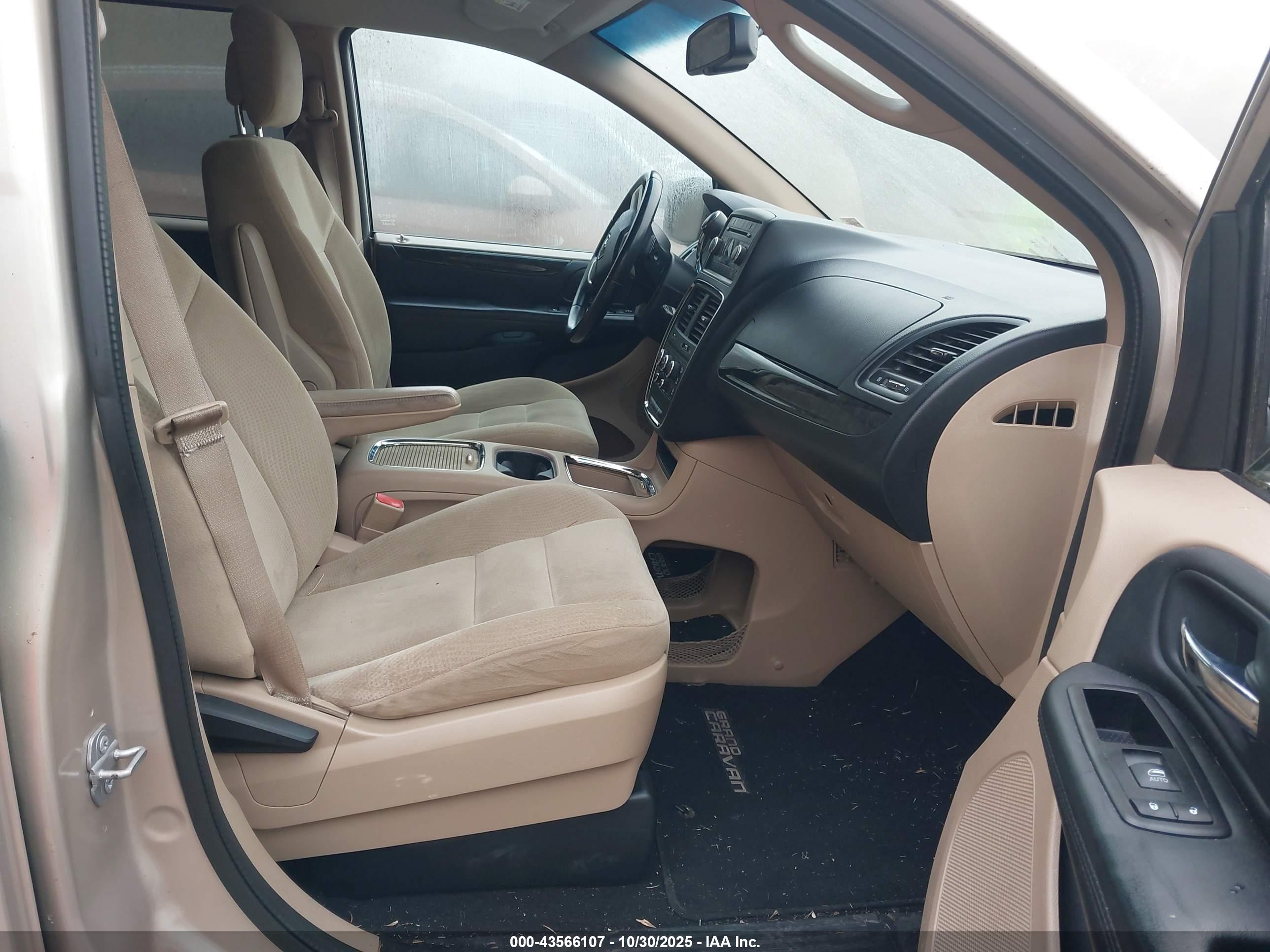 DODGE GRAND image 5