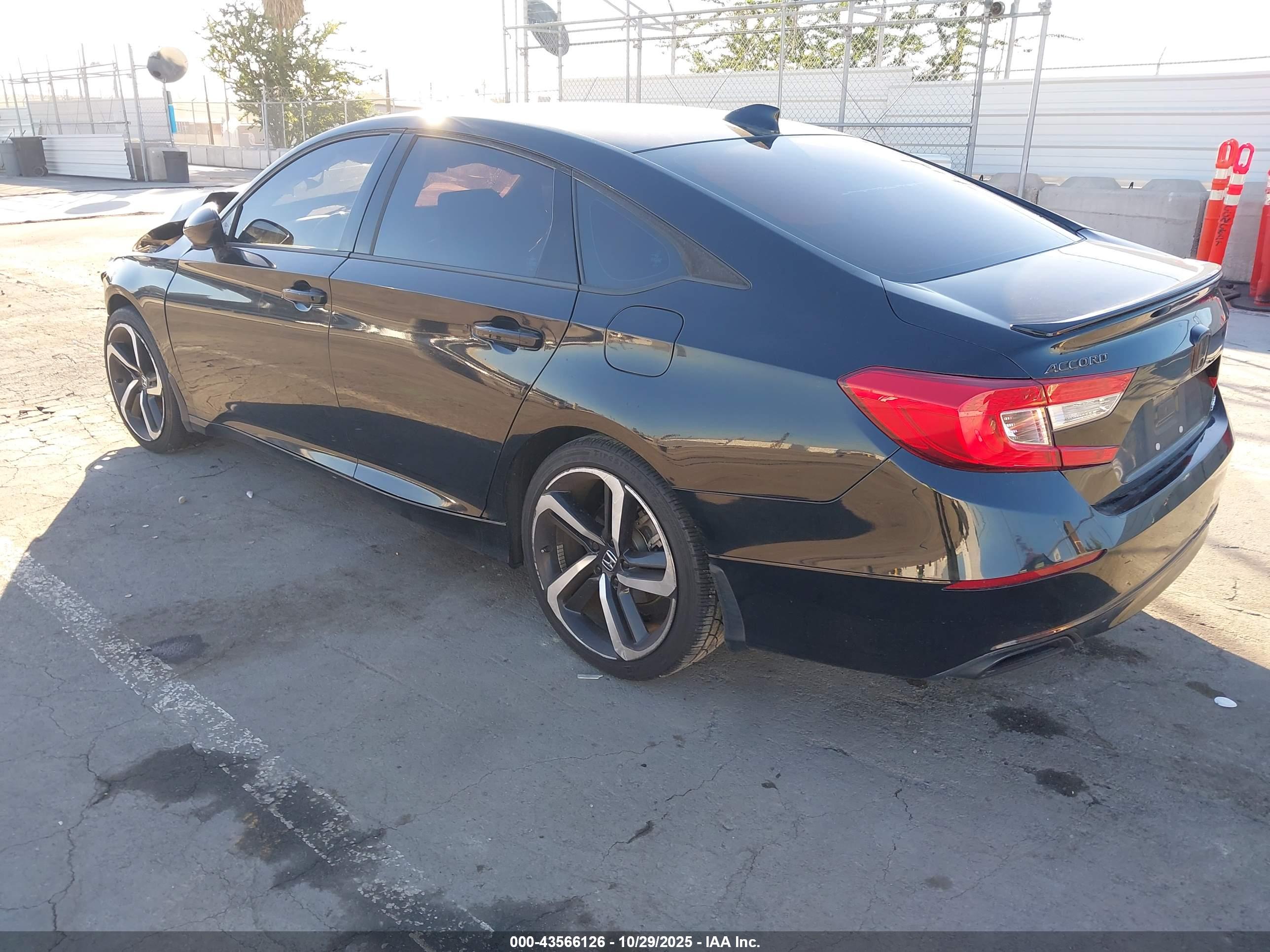 HONDA ACCORD image 3