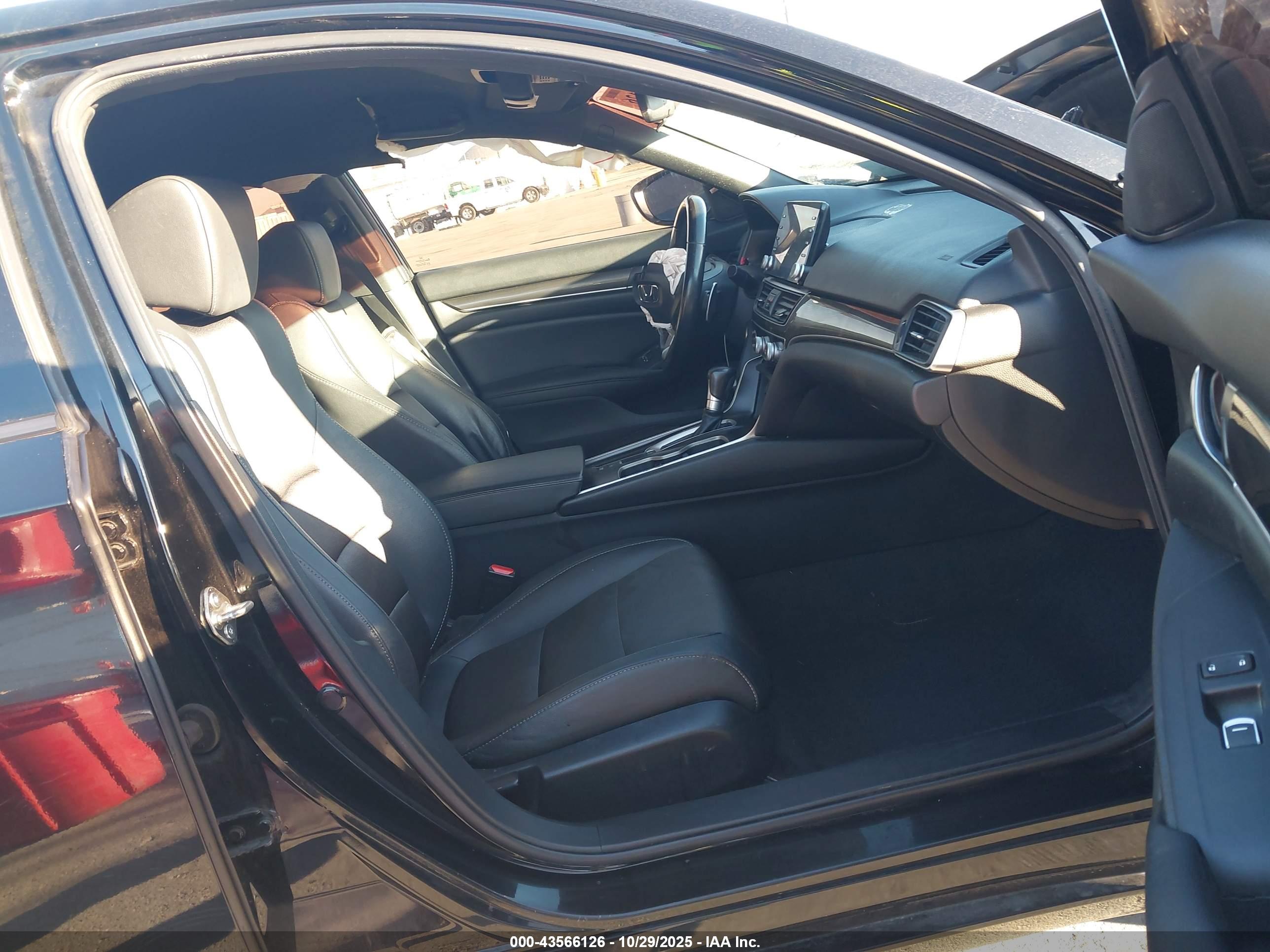 HONDA ACCORD image 5