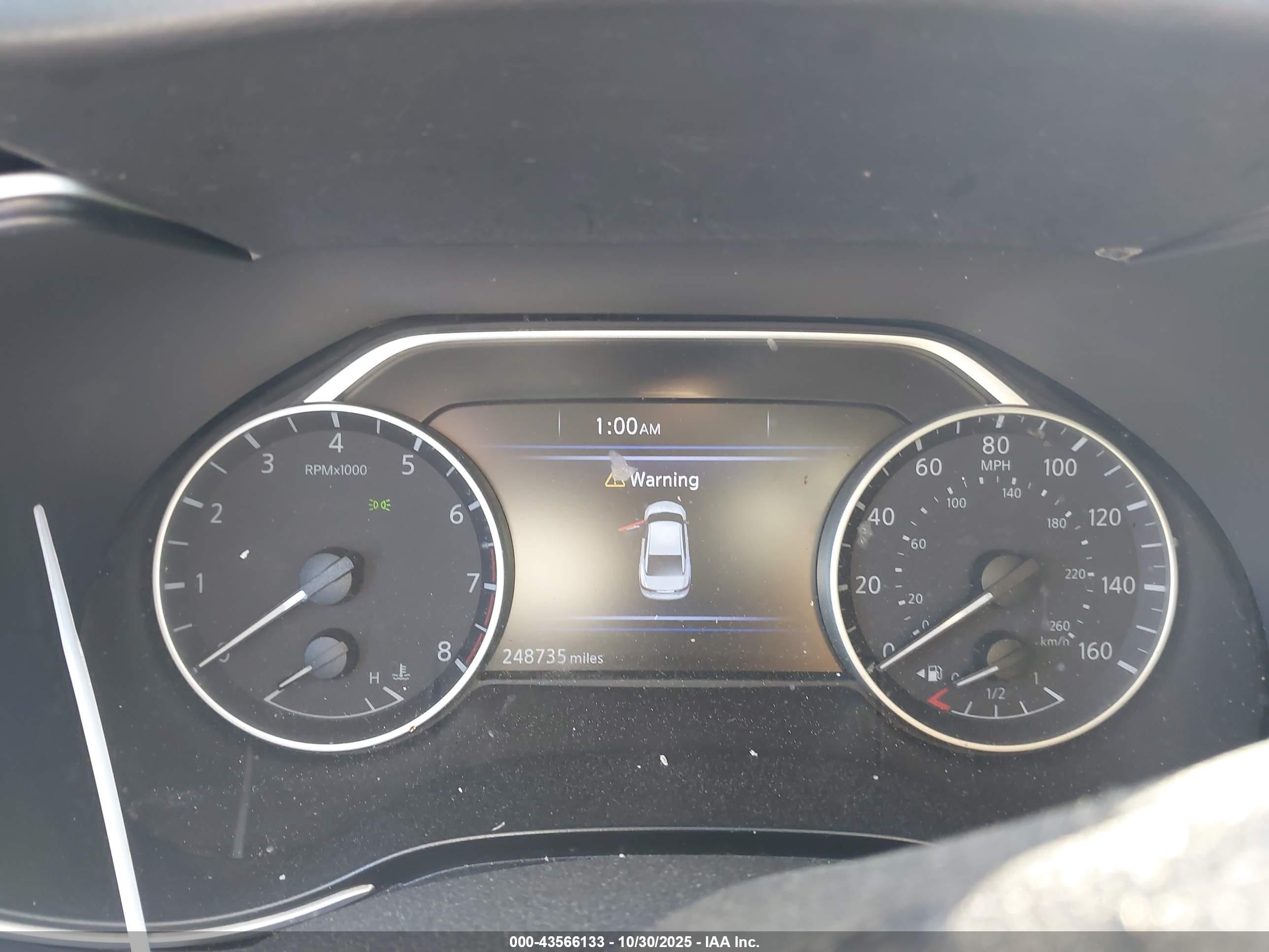 NISSAN MAXIMA image 7