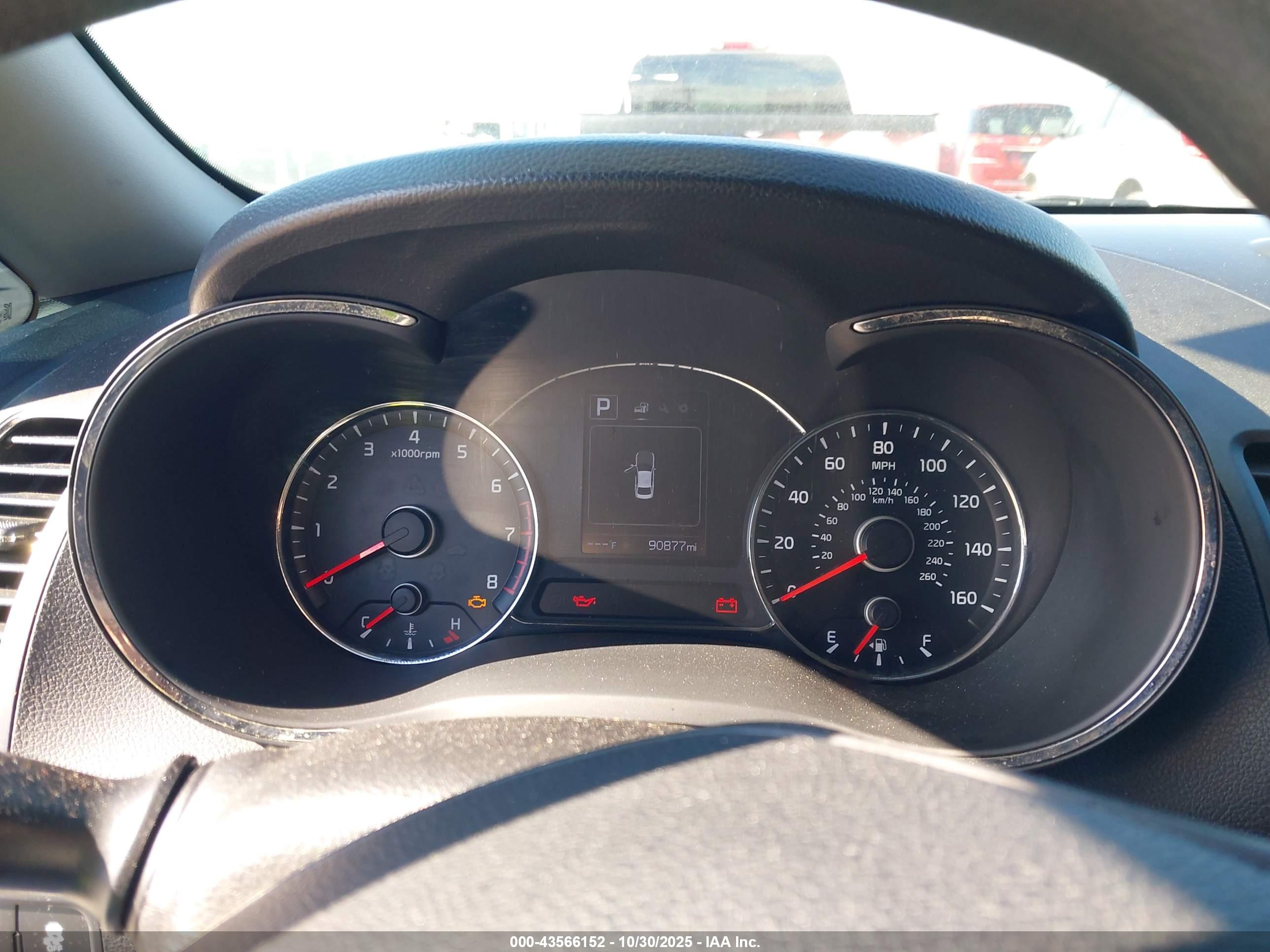 KIA FORTE image 7