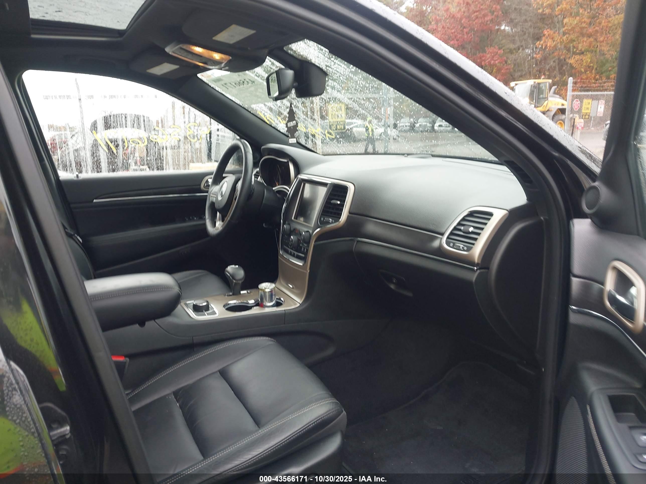 JEEP GRAND image 5