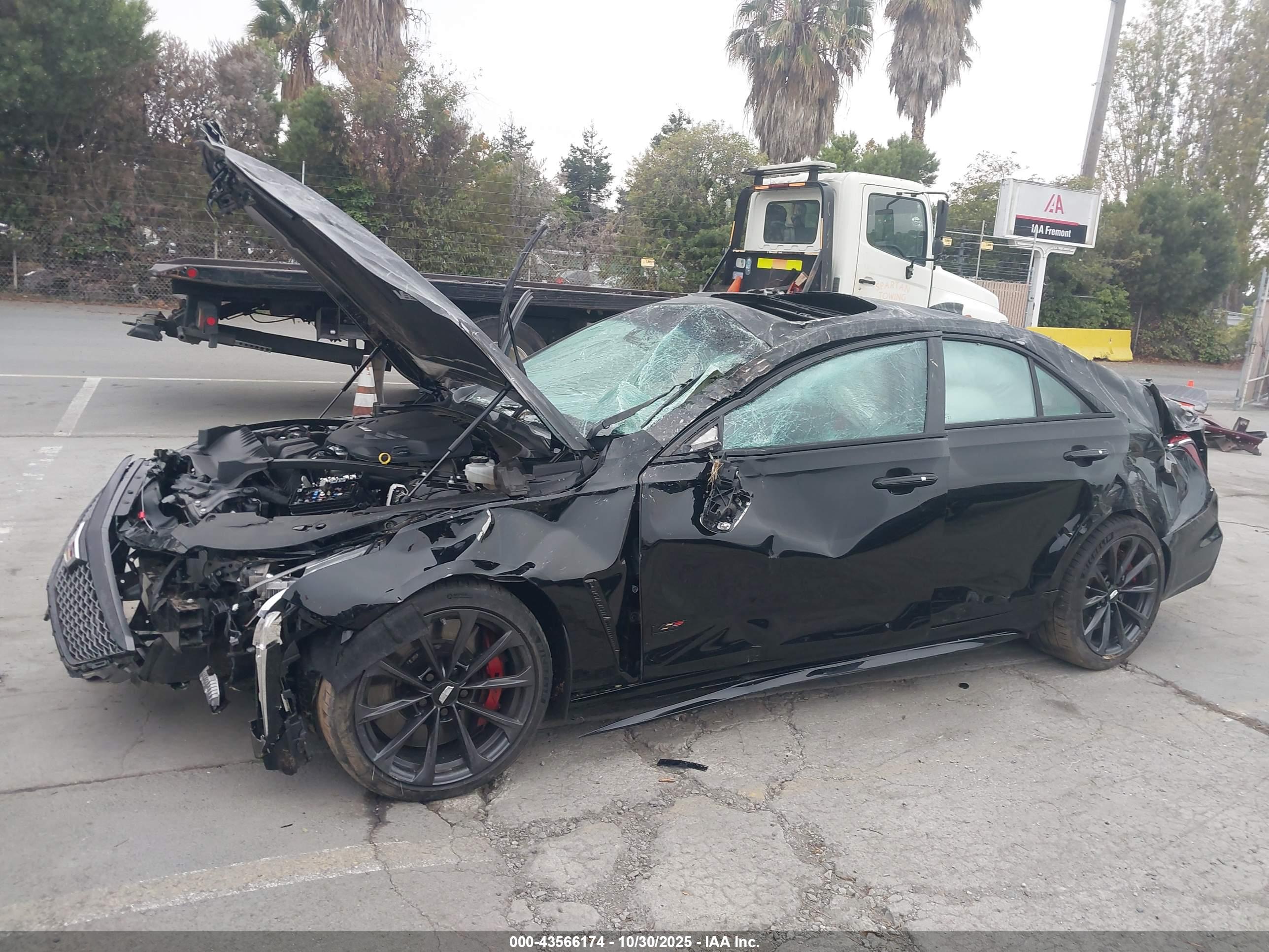 CADILLAC CT4-V image 6