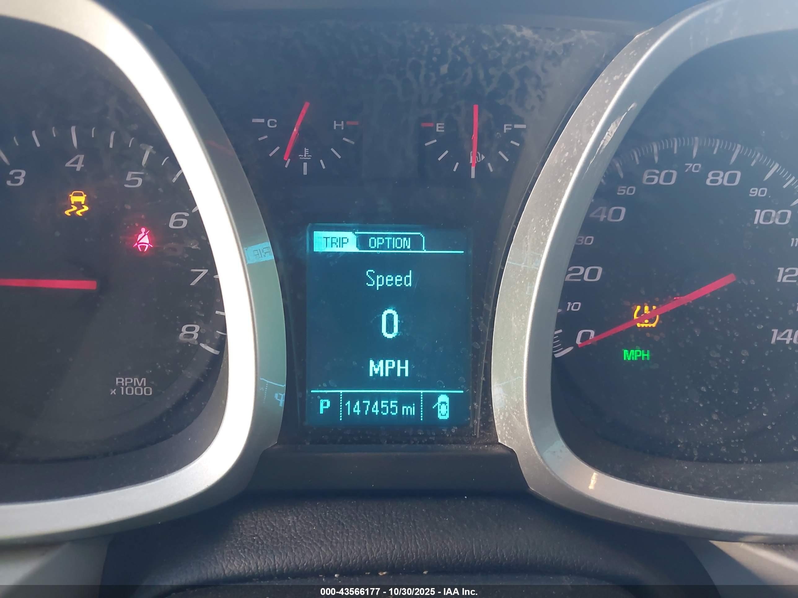 CHEVROLET EQUINOX image 7