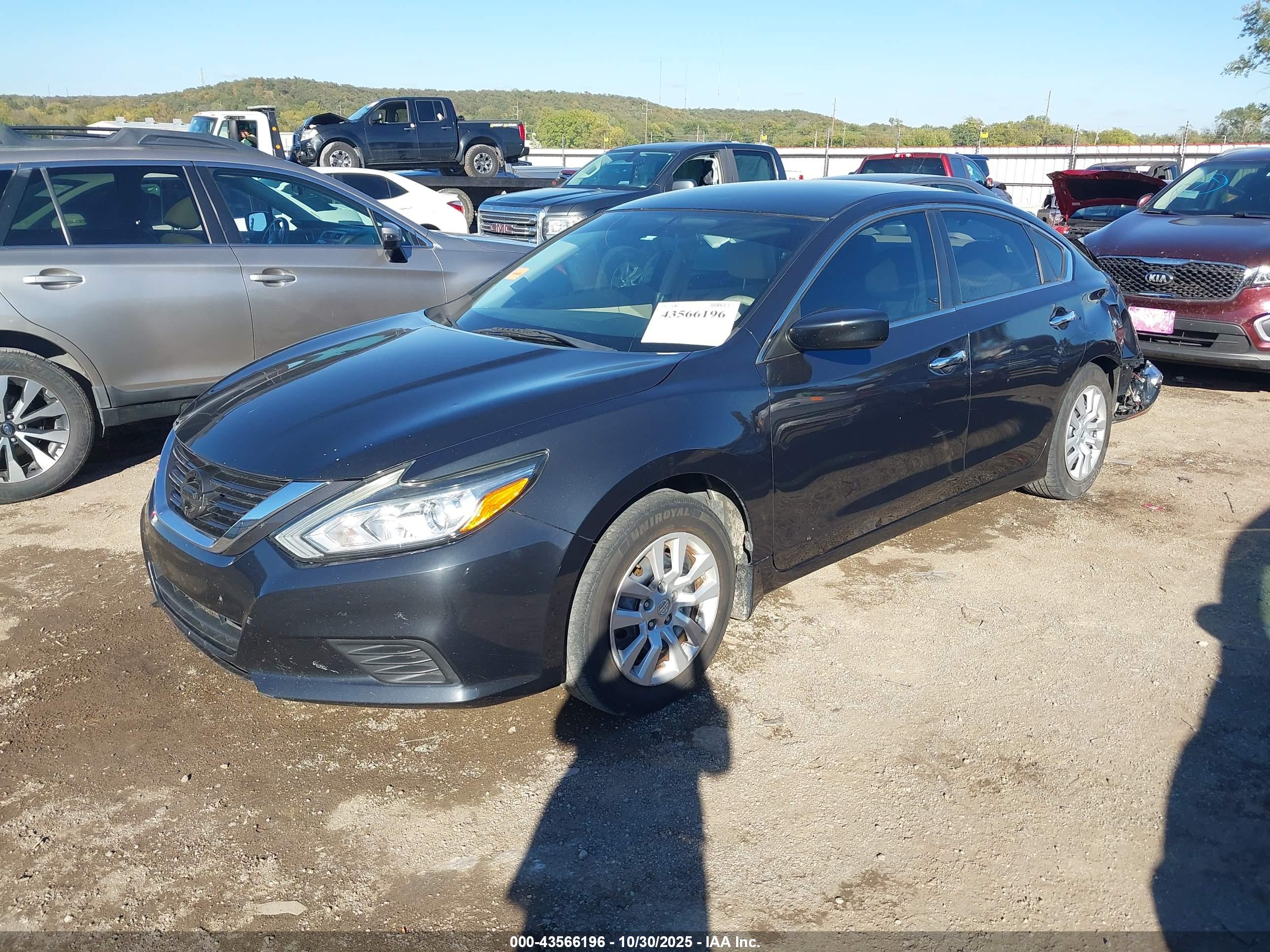 NISSAN ALTIMA image 2