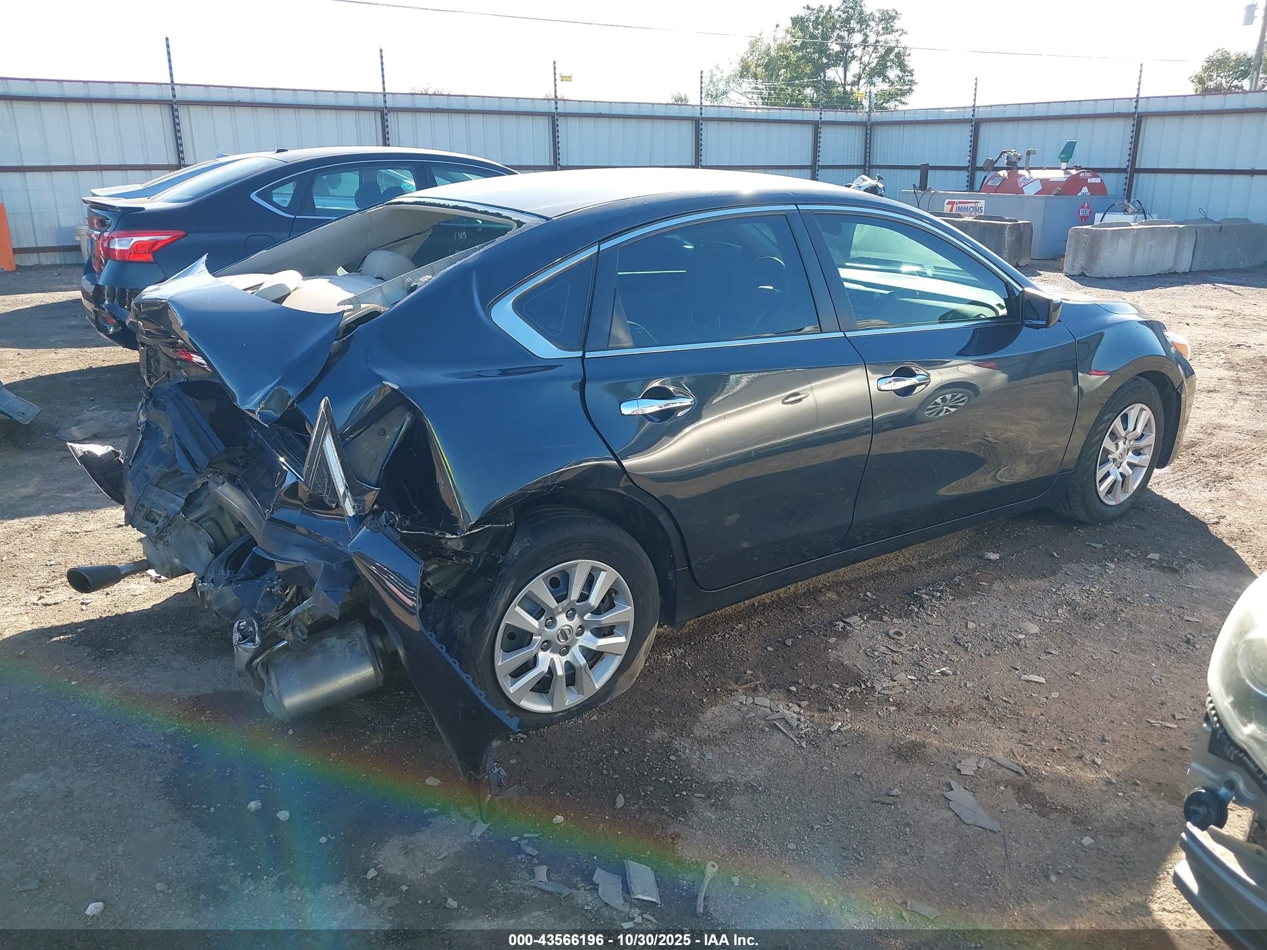 NISSAN ALTIMA image 4