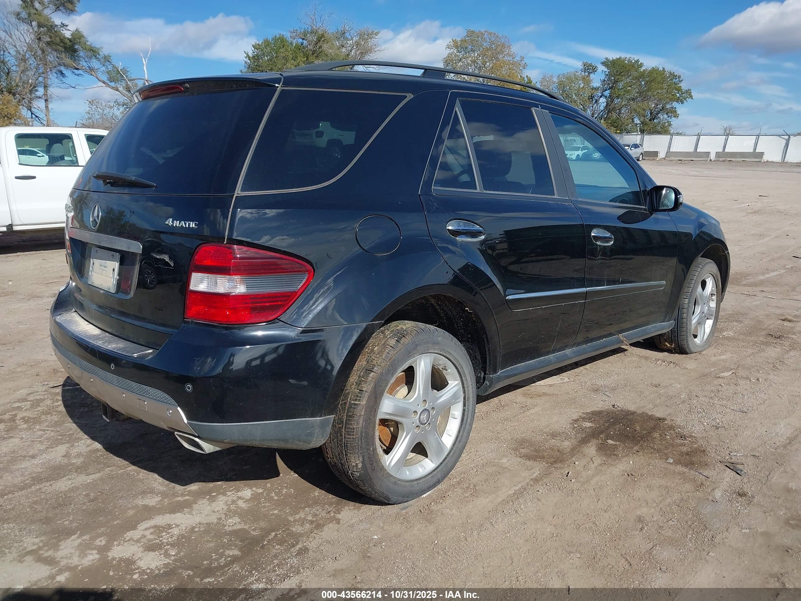 MERCEDES-BENZ ML image 4