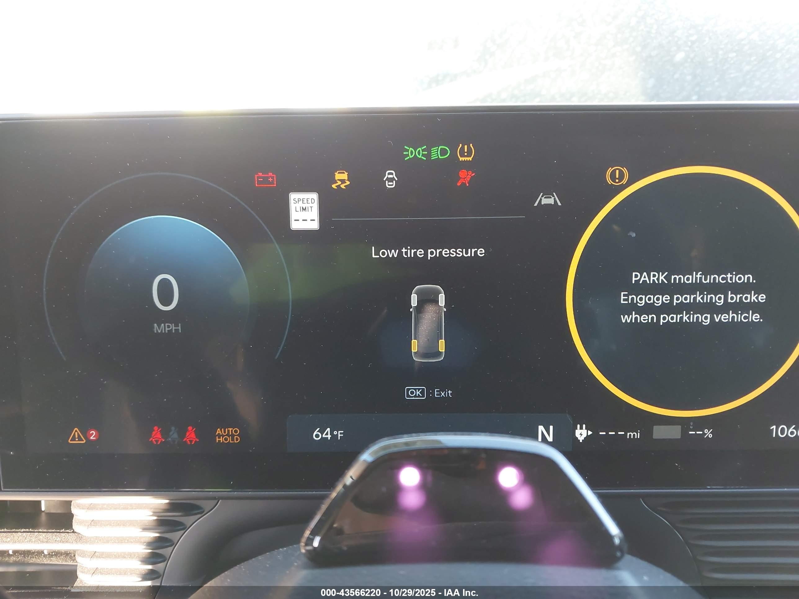 HYUNDAI IONIQ image 7