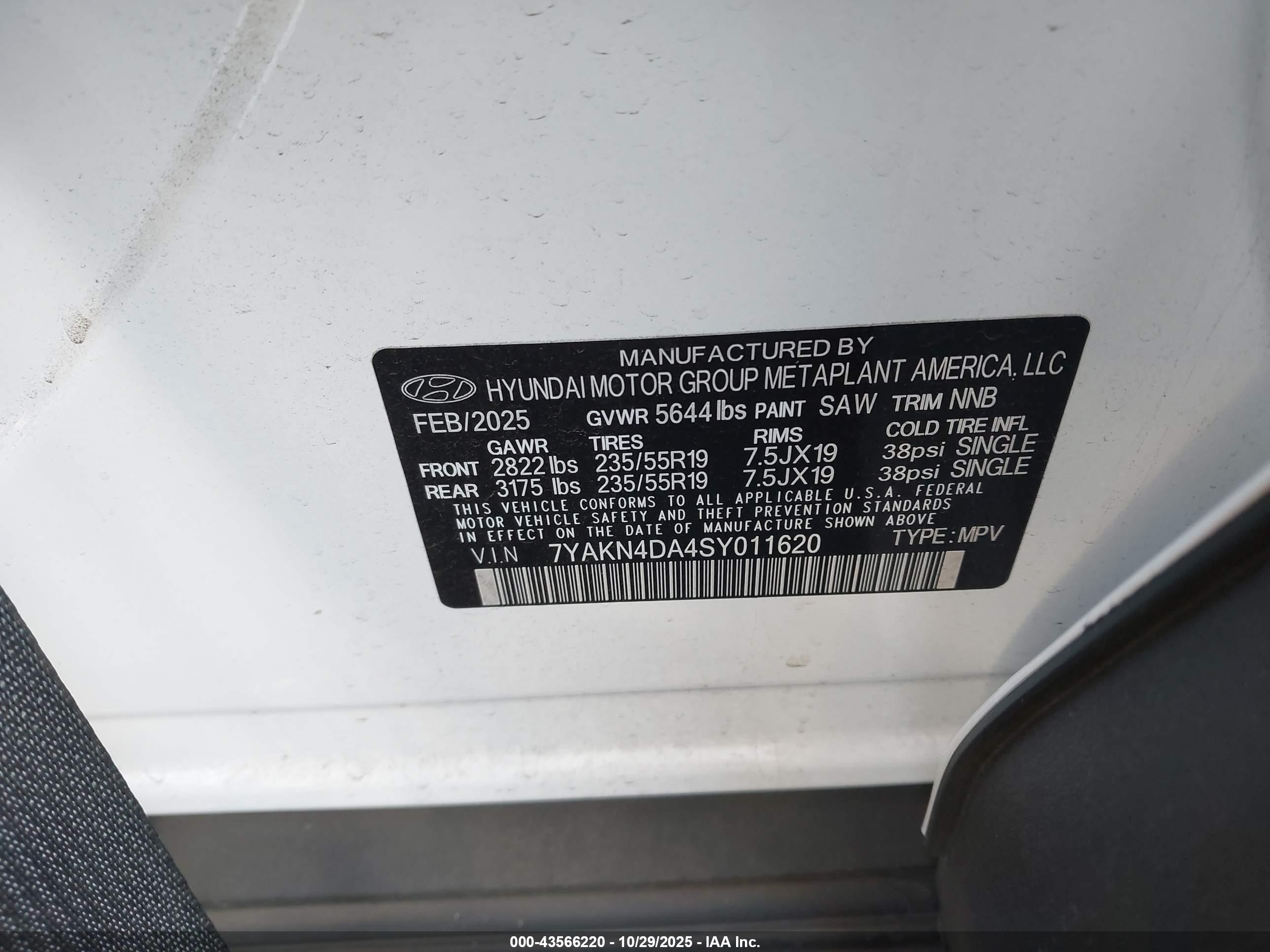 HYUNDAI IONIQ image 9