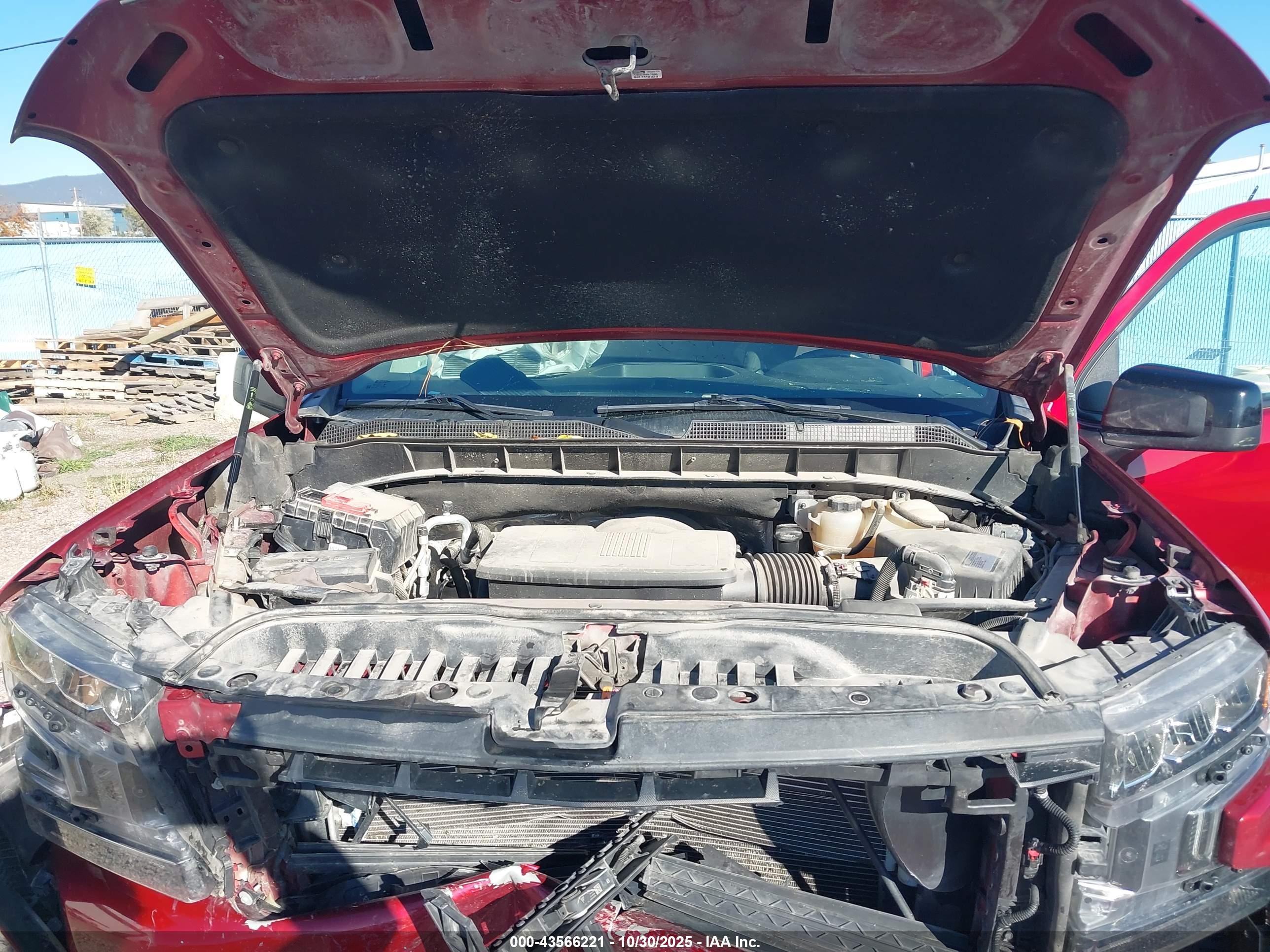 CHEVROLET SILVERADO image 10