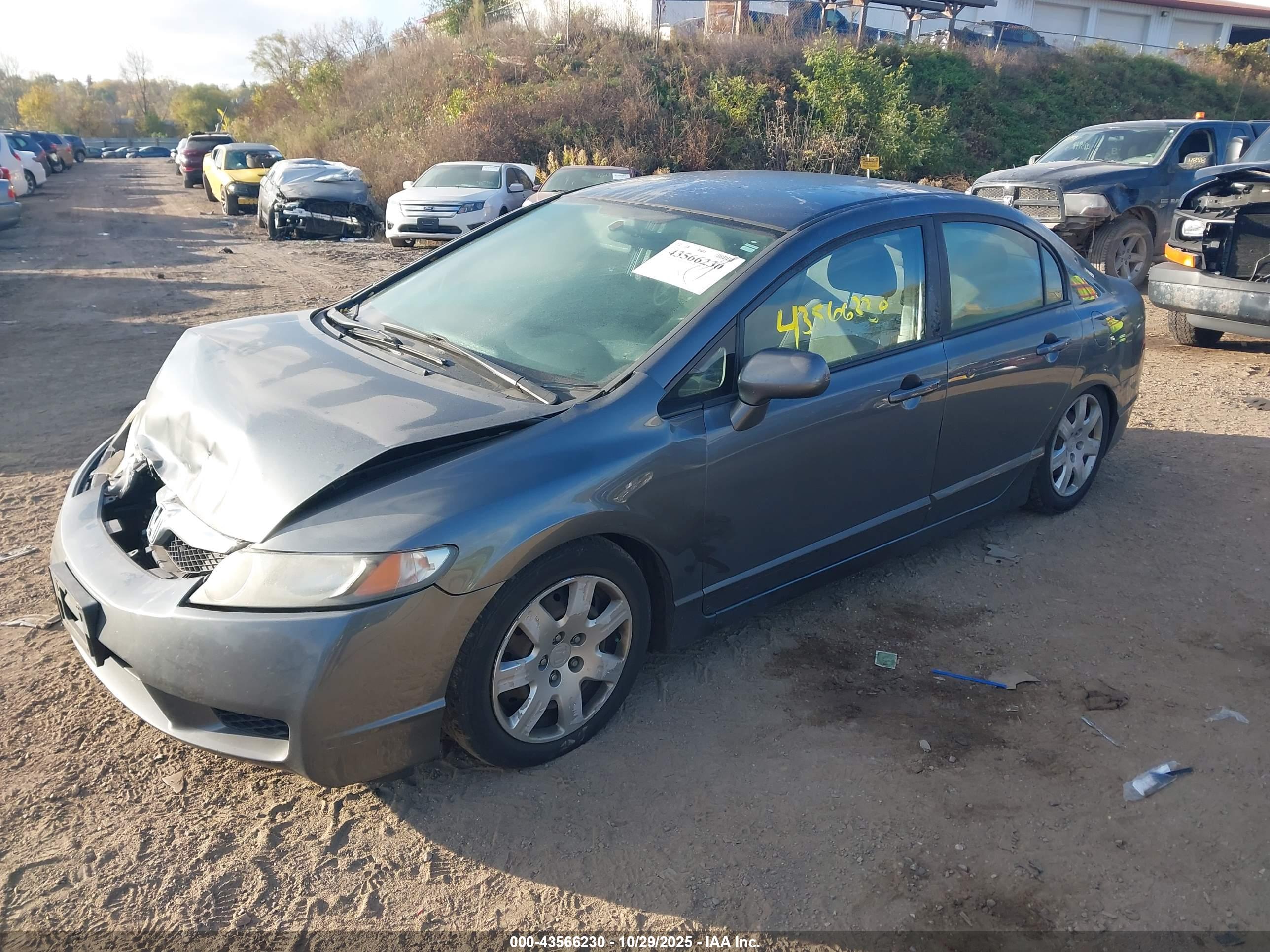 HONDA CIVIC image 2