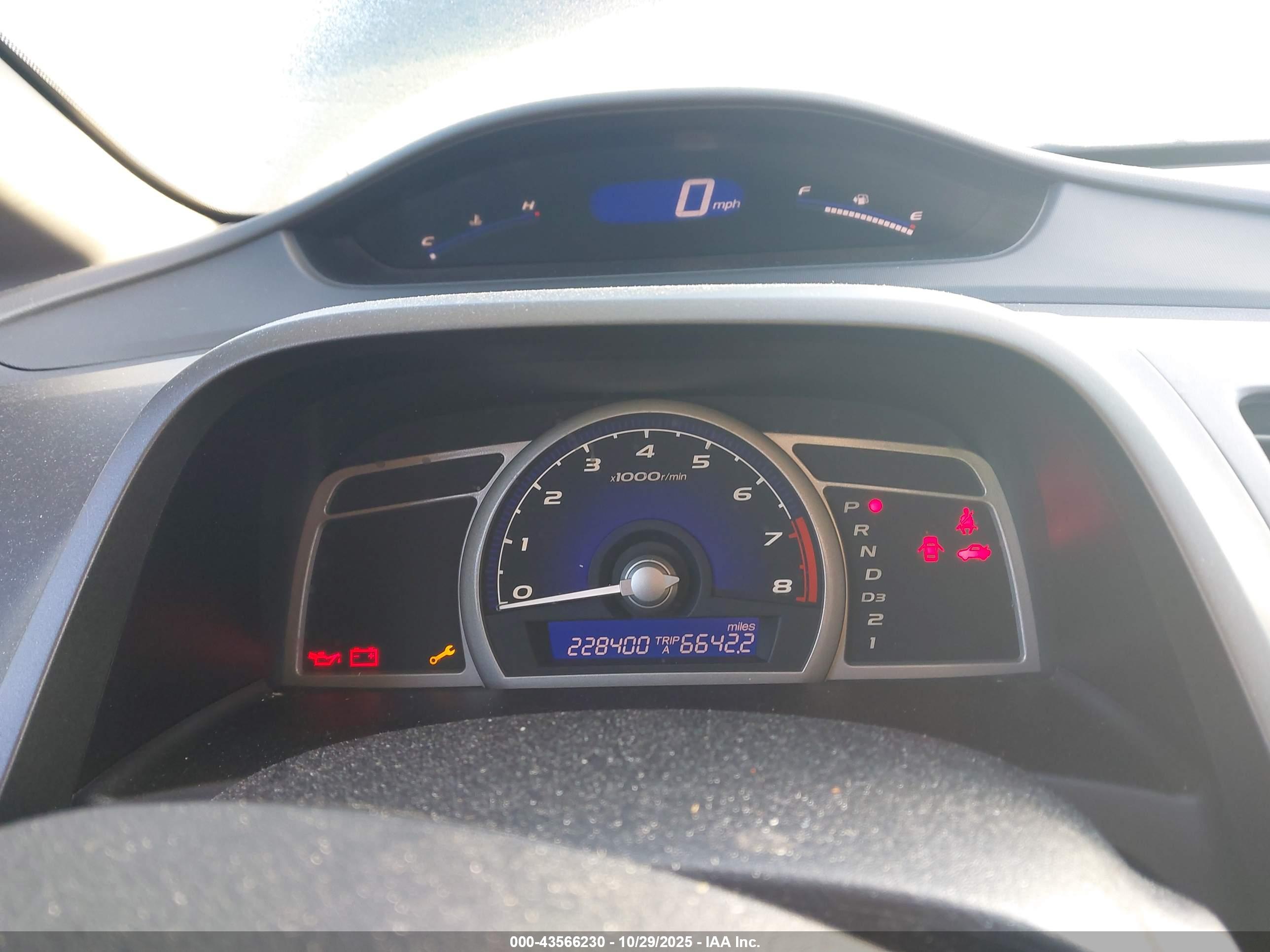 HONDA CIVIC image 7