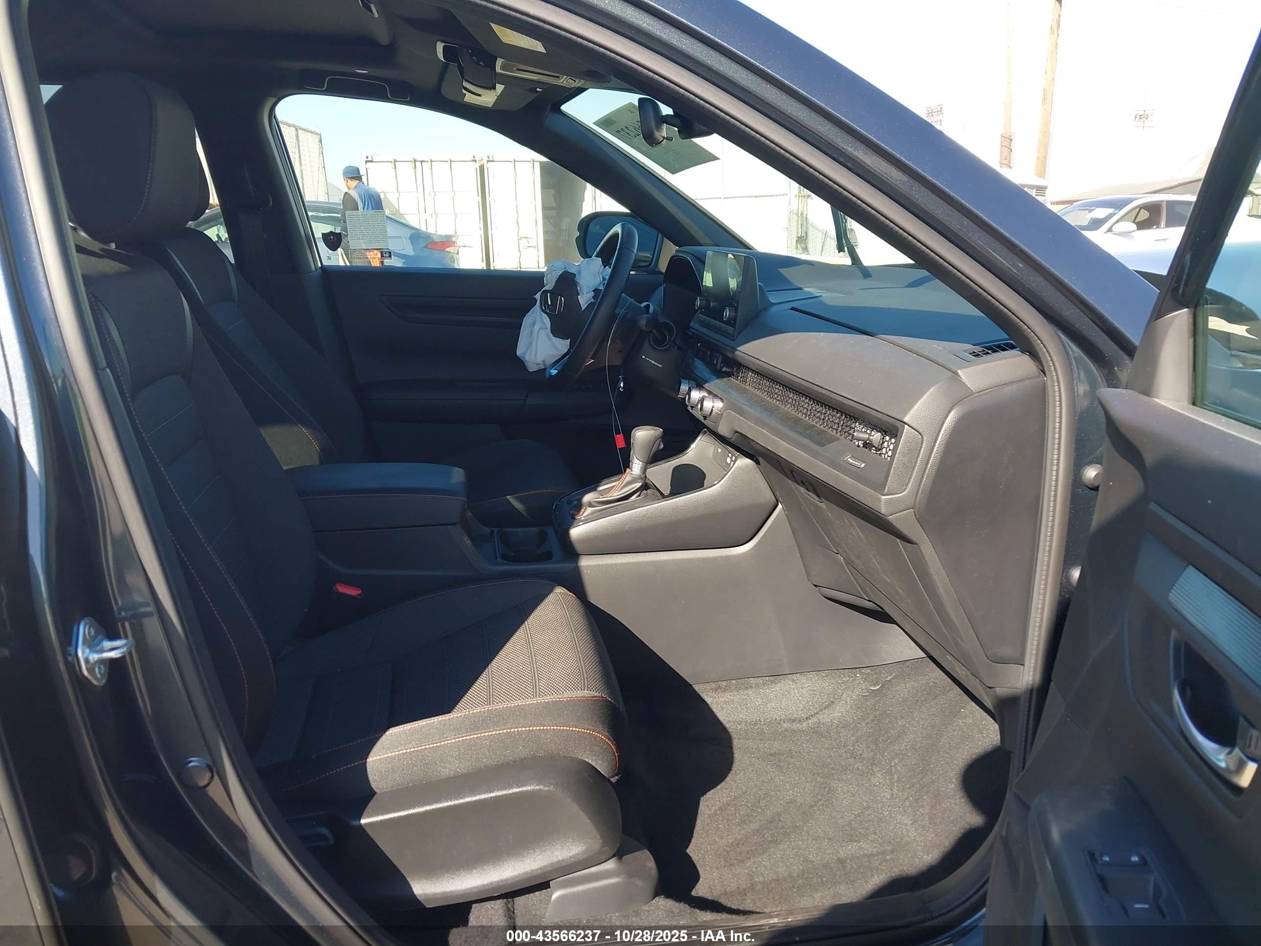 HONDA CR-V image 5