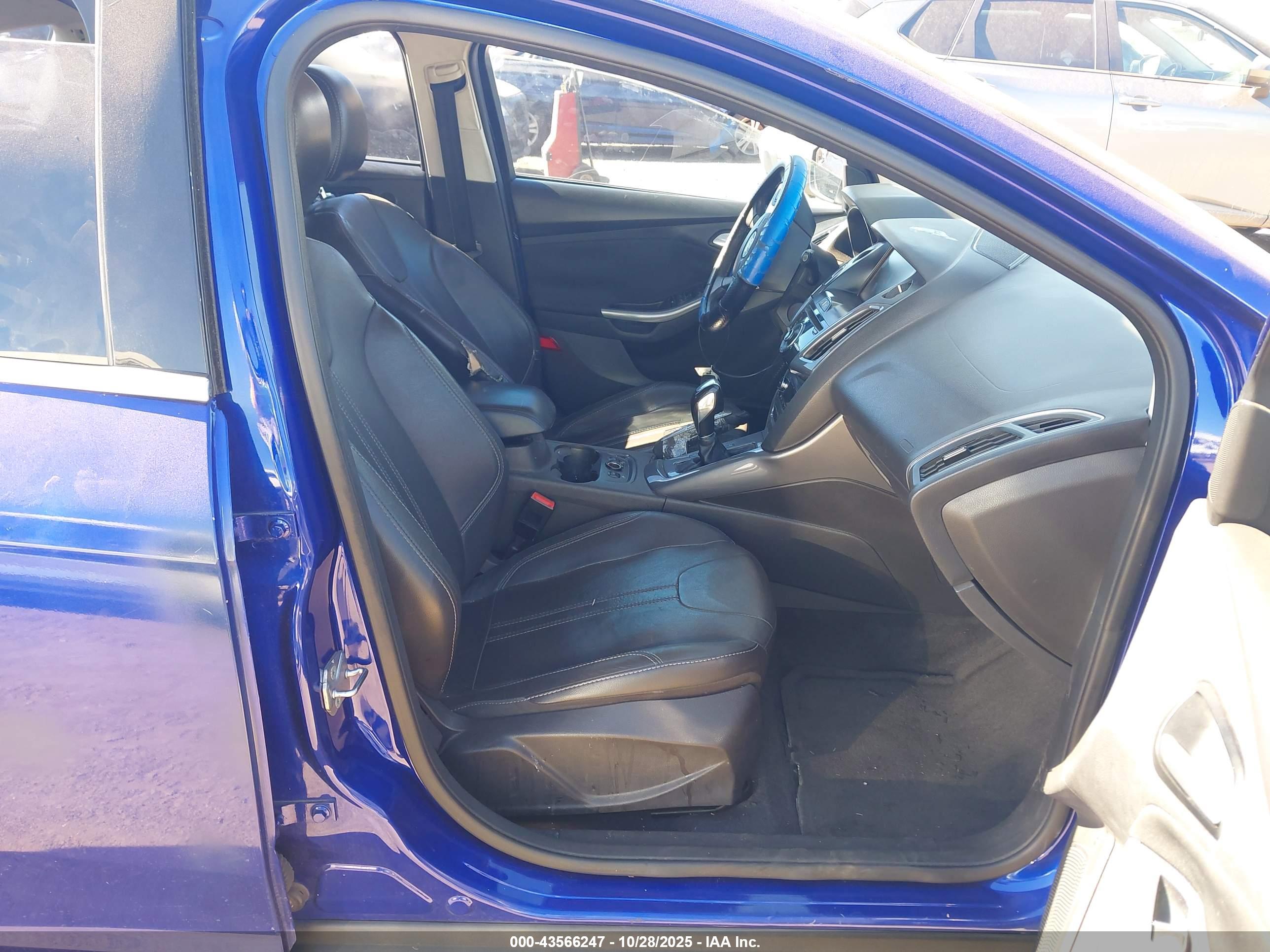 FORD FOCUS image 5