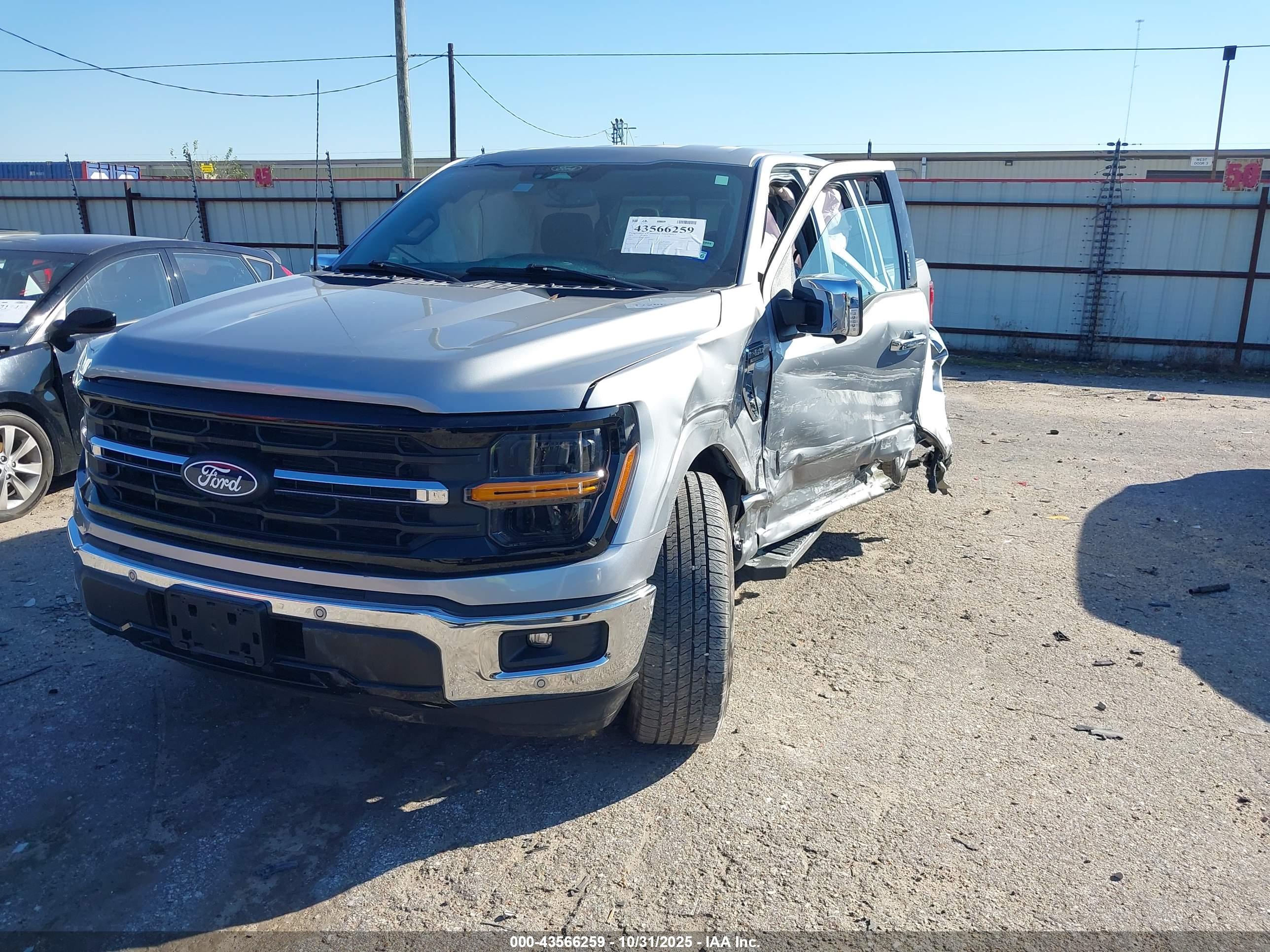 FORD F-150 image 2