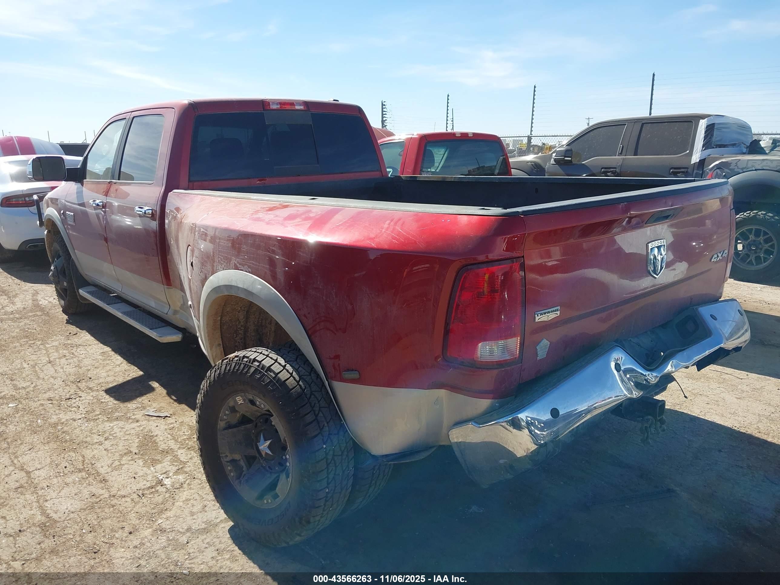 DODGE RAM image 3