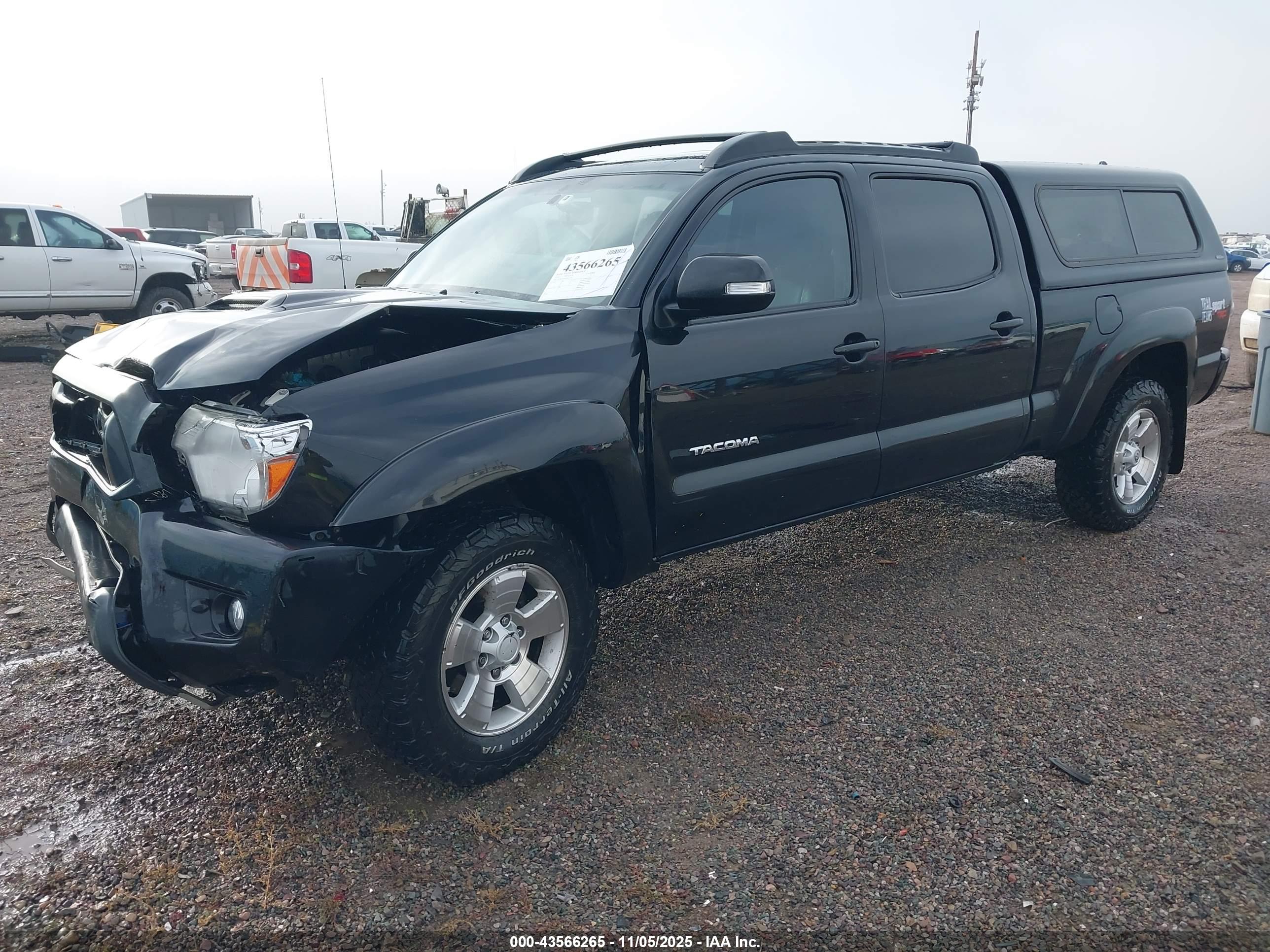 TOYOTA TACOMA image 2