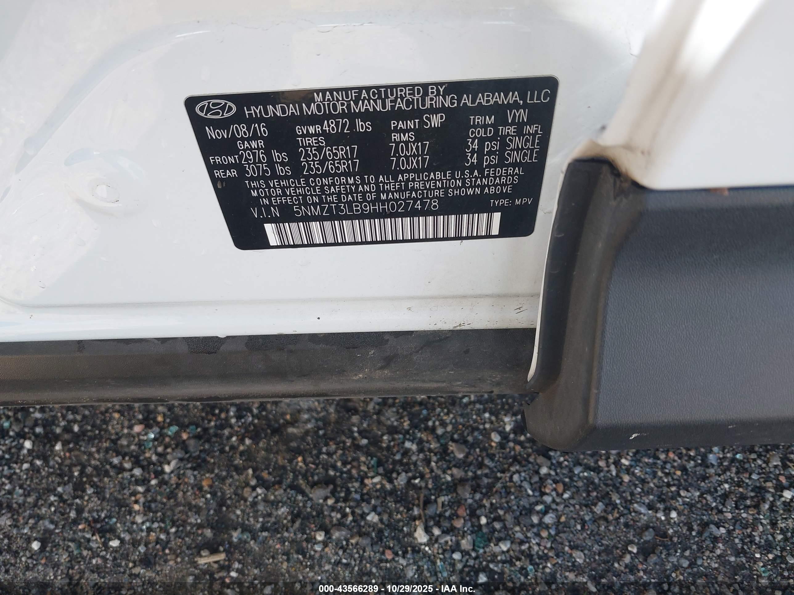 HYUNDAI SANTA image 9