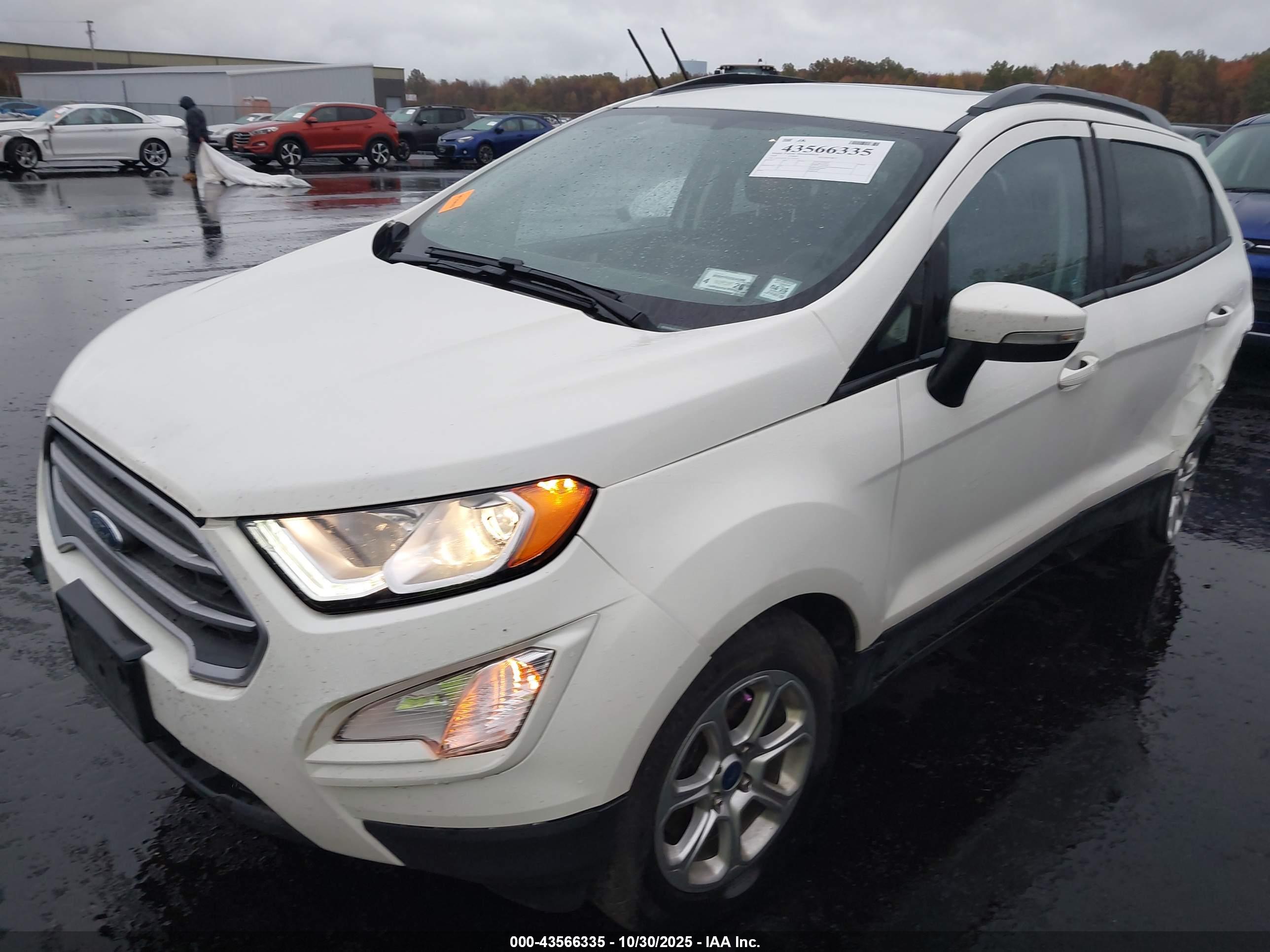 FORD ECOSPORT image 2