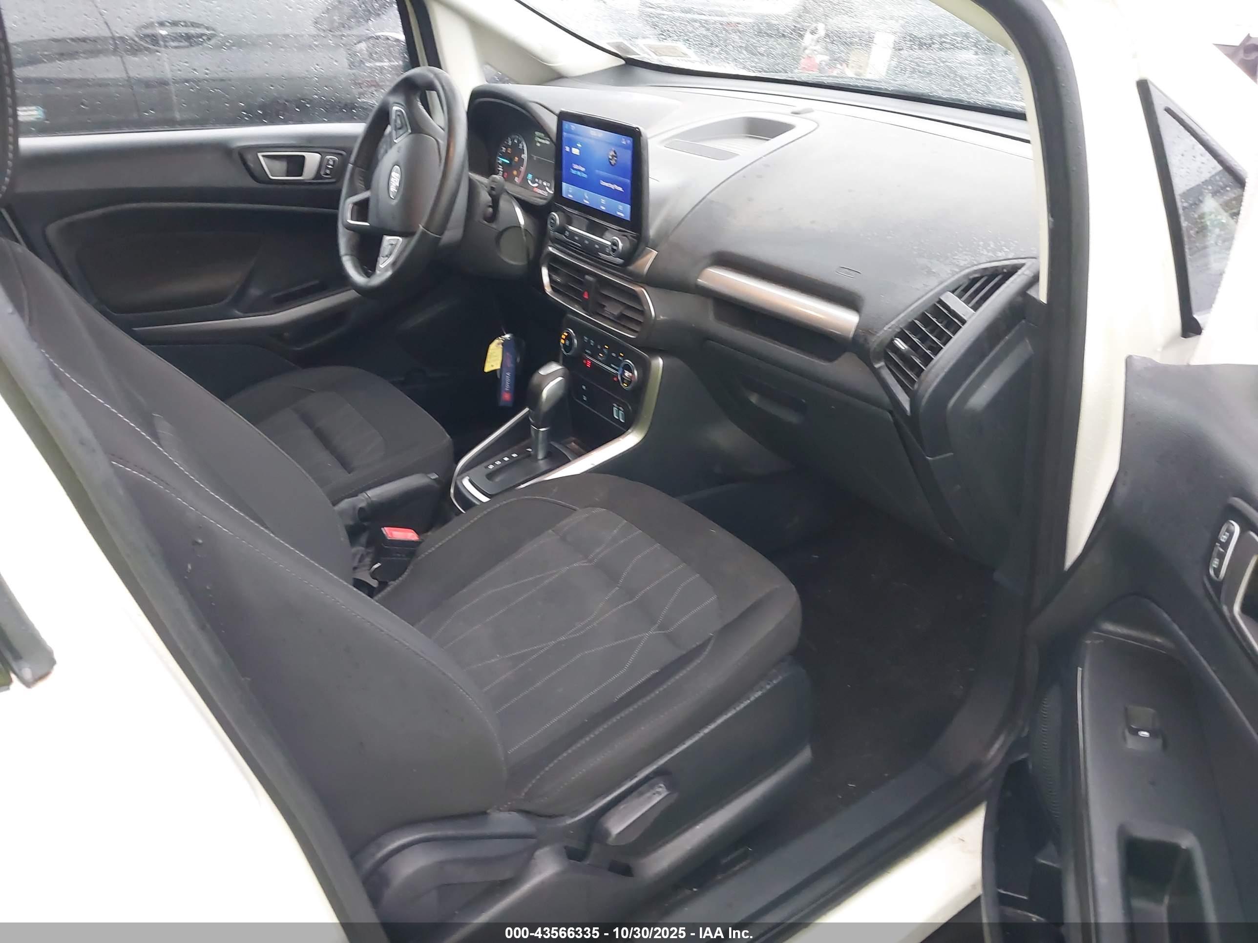 FORD ECOSPORT image 5