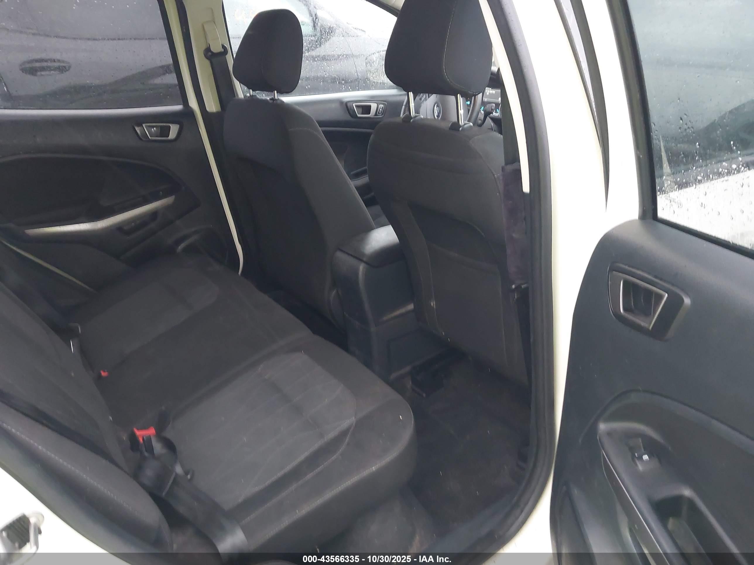 FORD ECOSPORT image 8