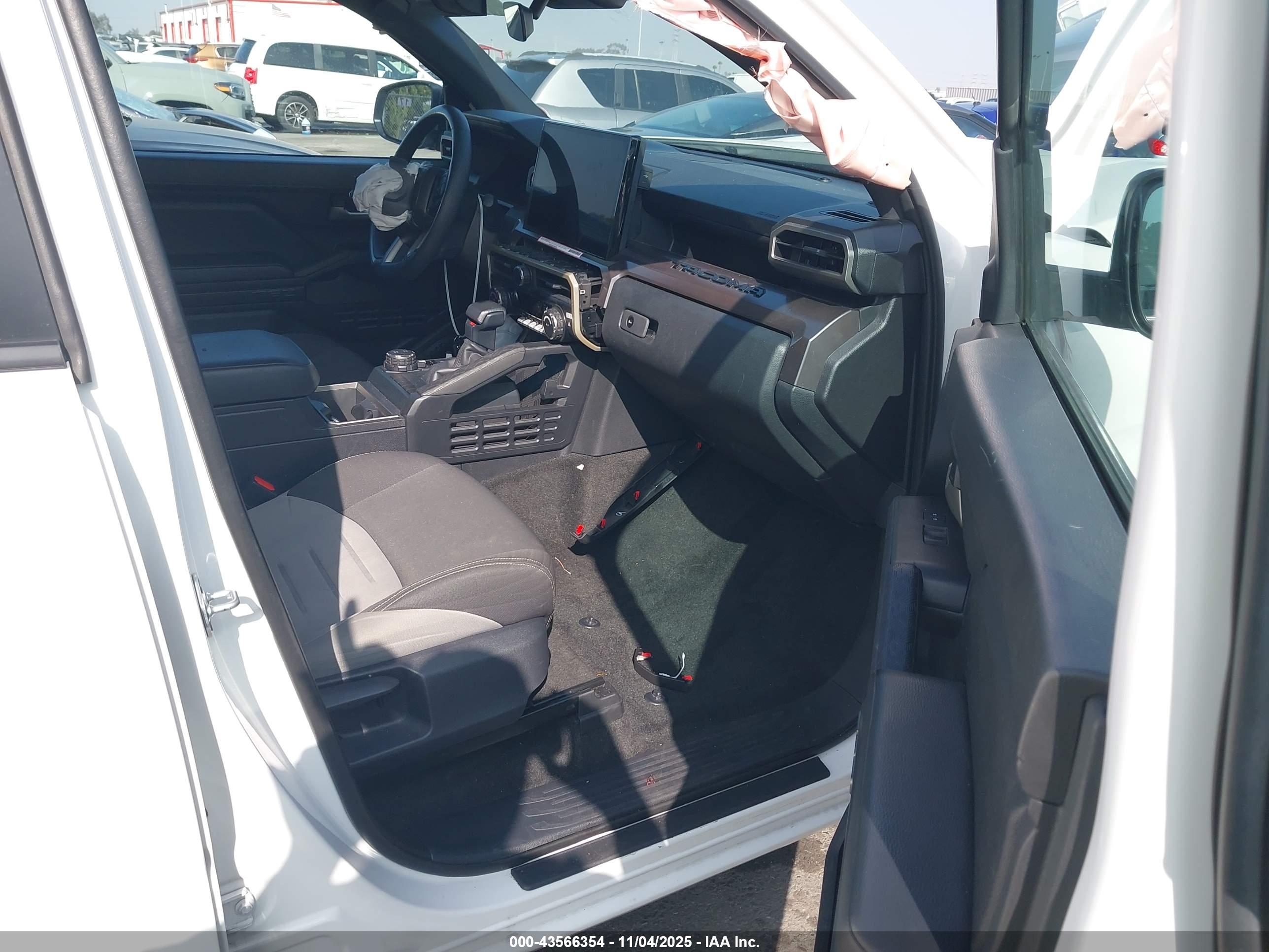 TOYOTA TACOMA image 5
