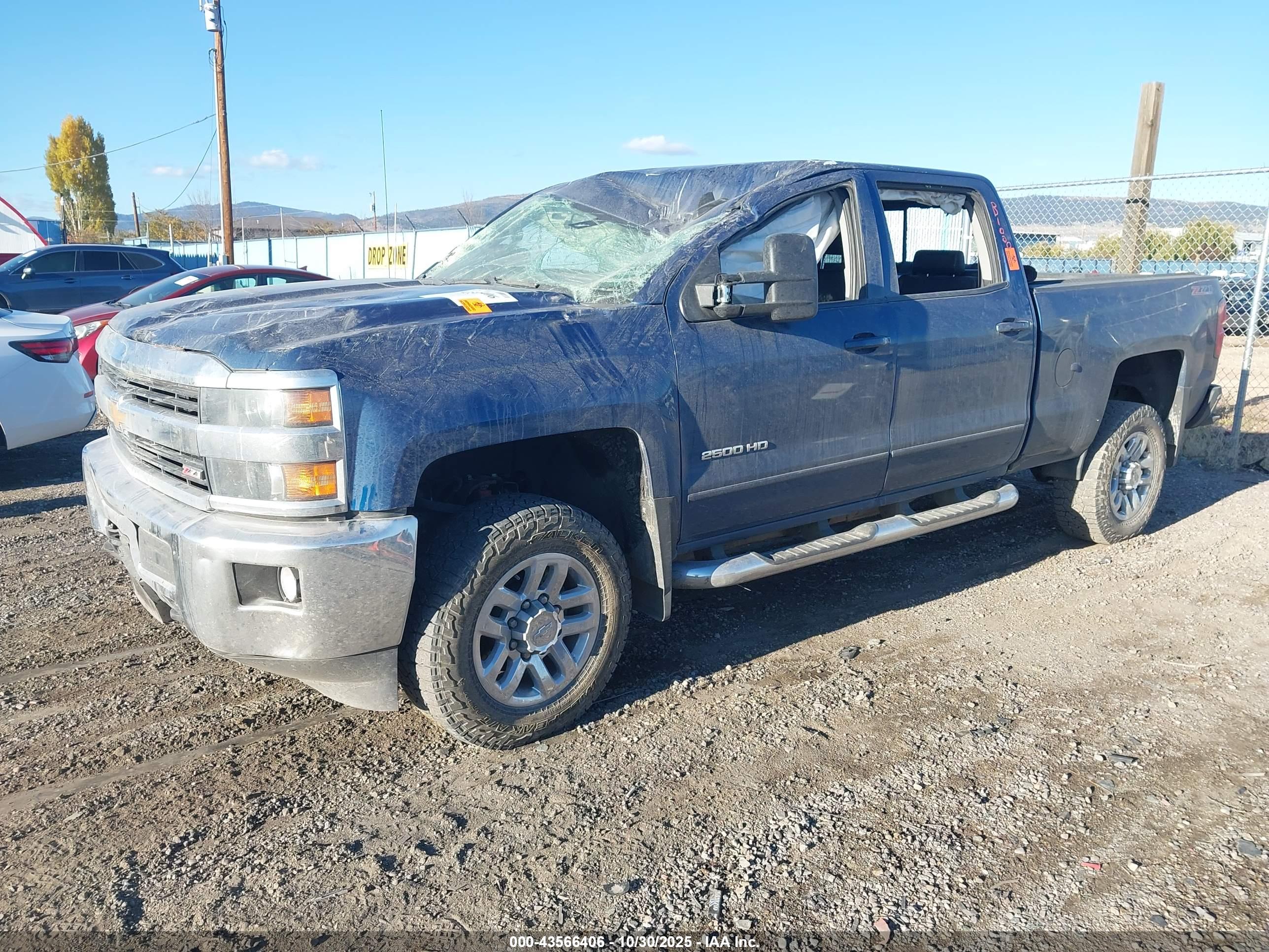 CHEVROLET SILVERADO image 2