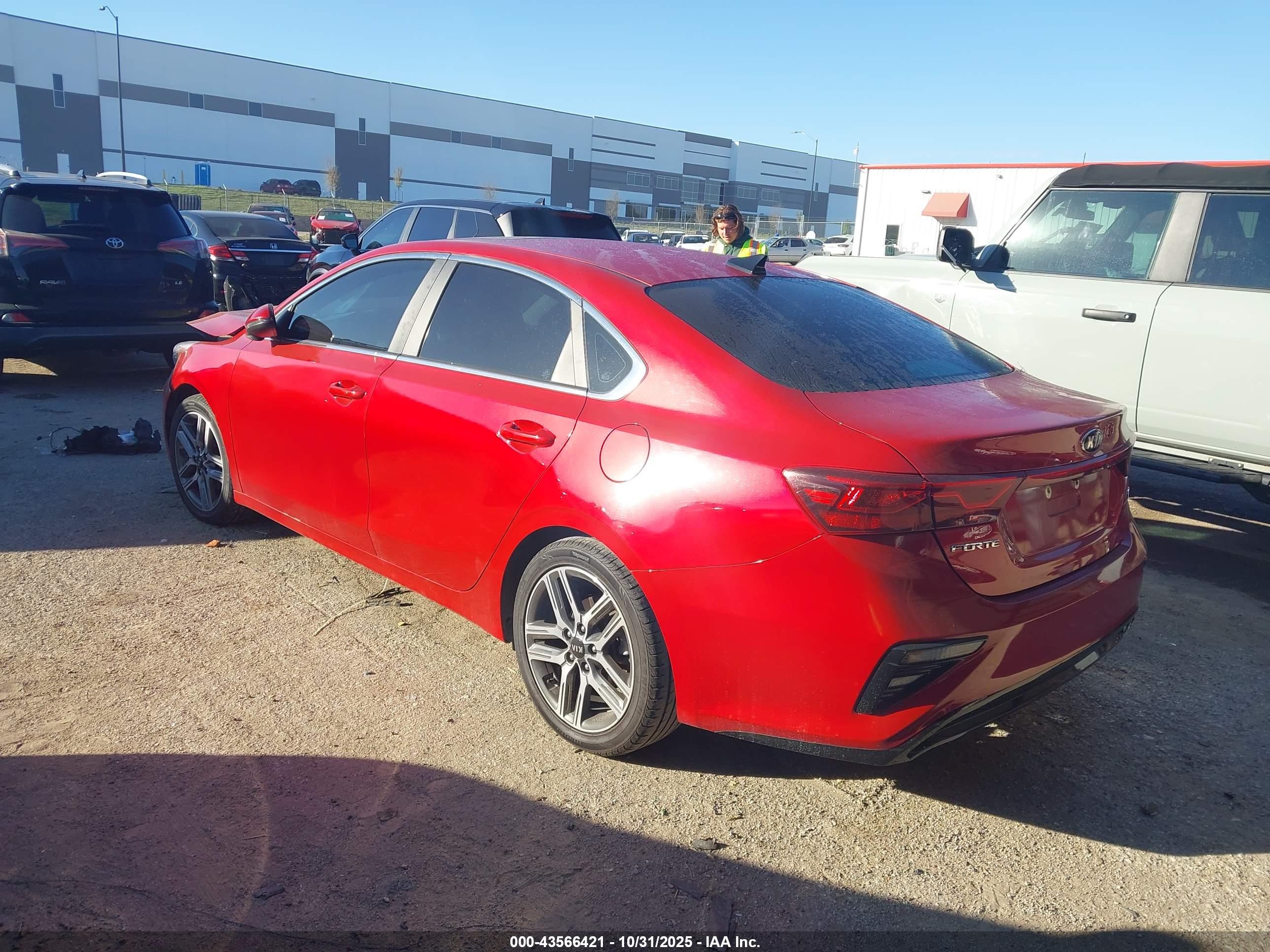 KIA FORTE image 3