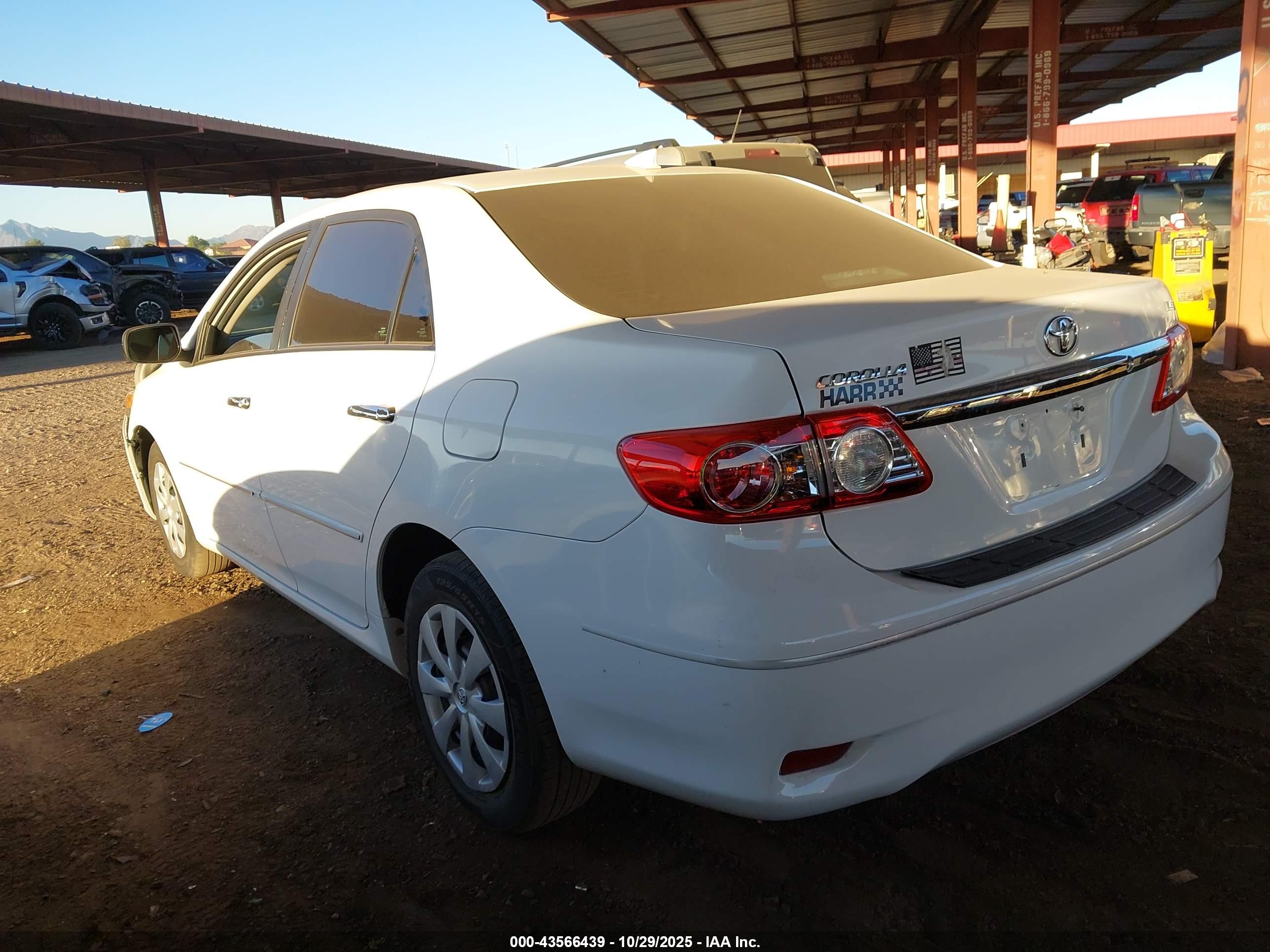 TOYOTA COROLLA image 3