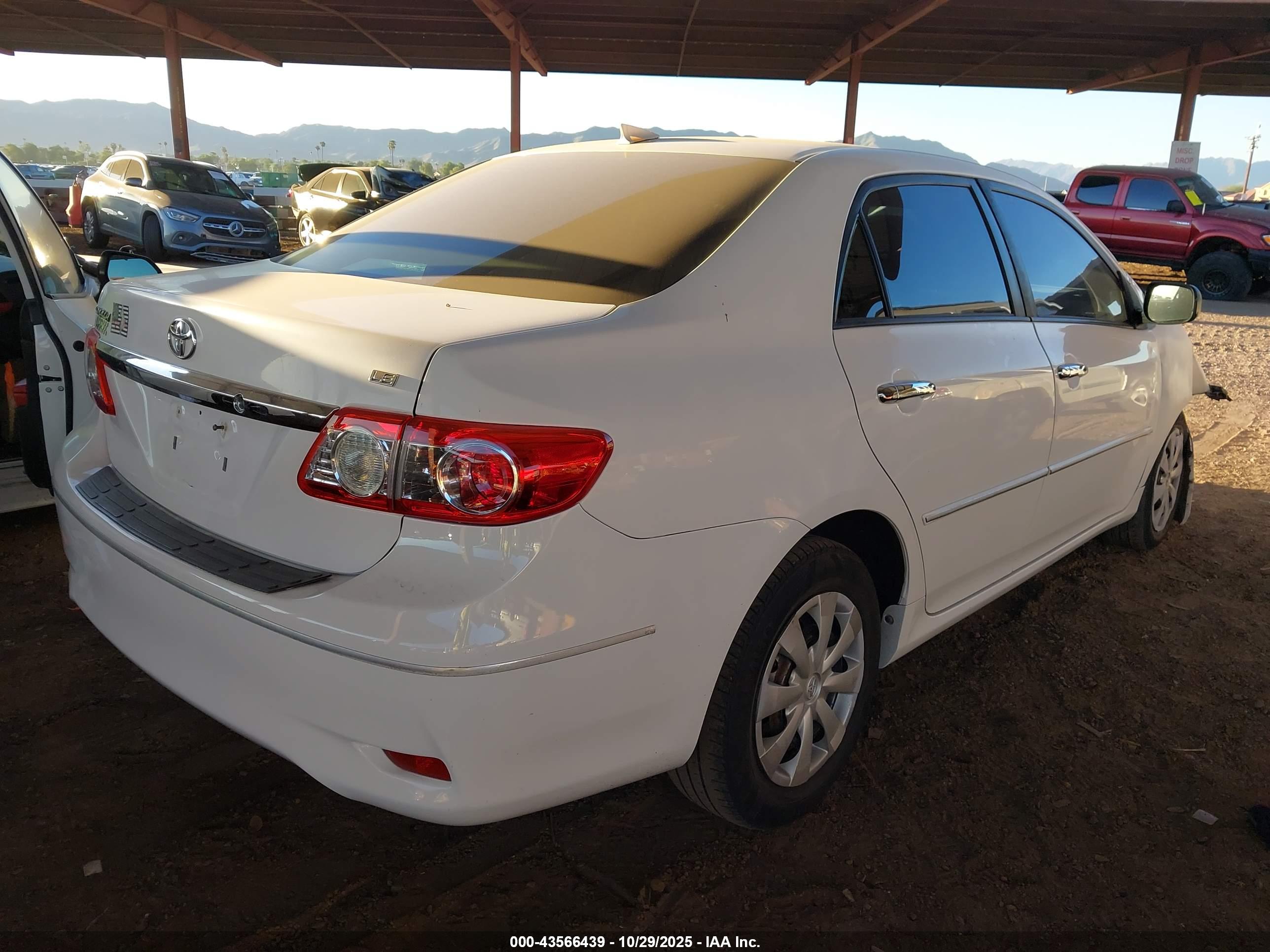 TOYOTA COROLLA image 4