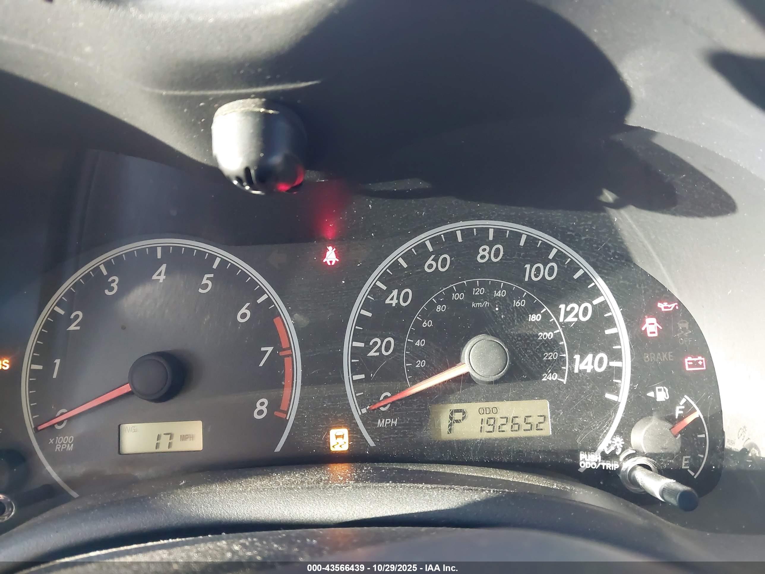 TOYOTA COROLLA image 7