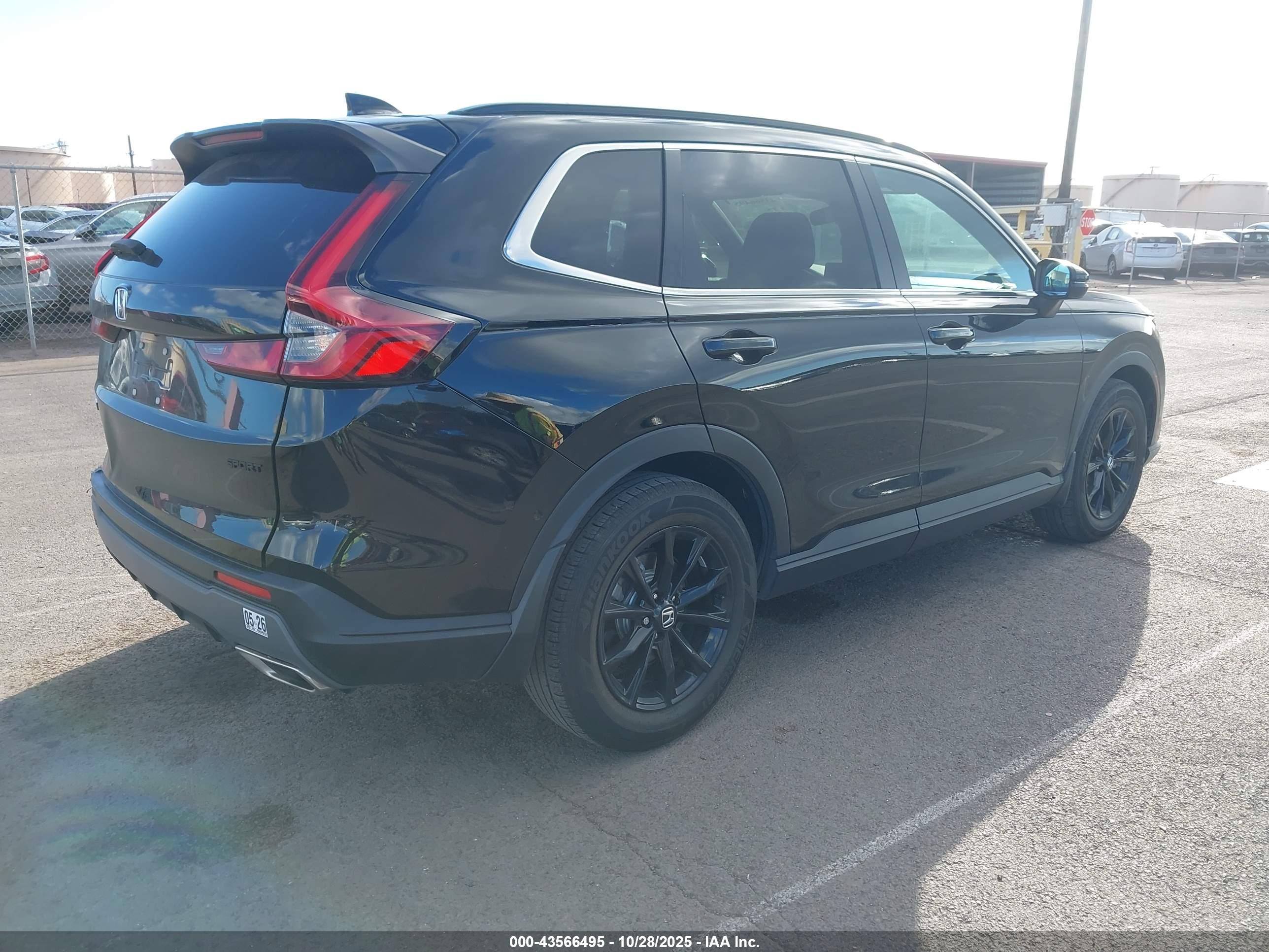 HONDA CR-V image 4
