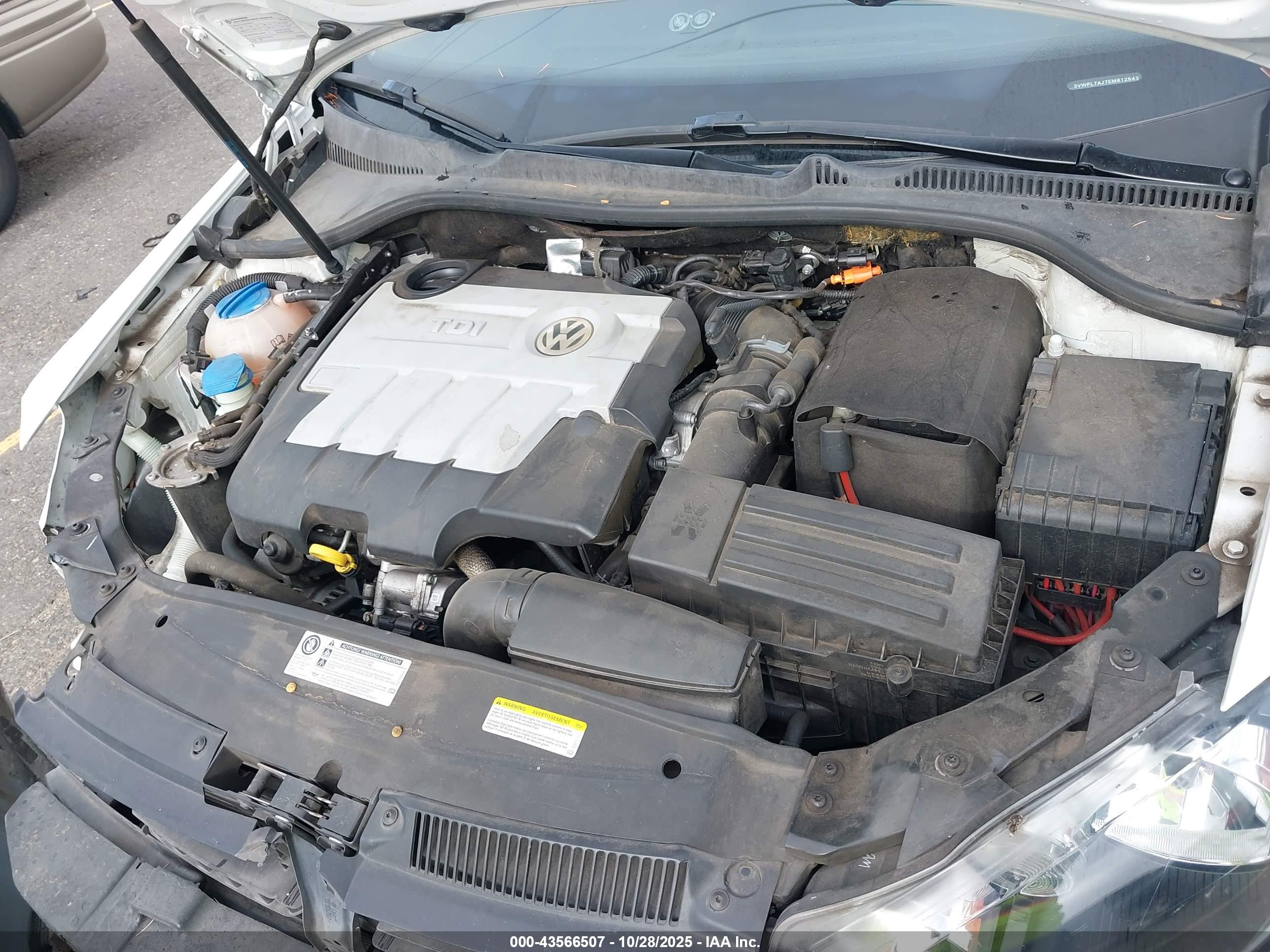 VOLKSWAGEN JETTA image 10
