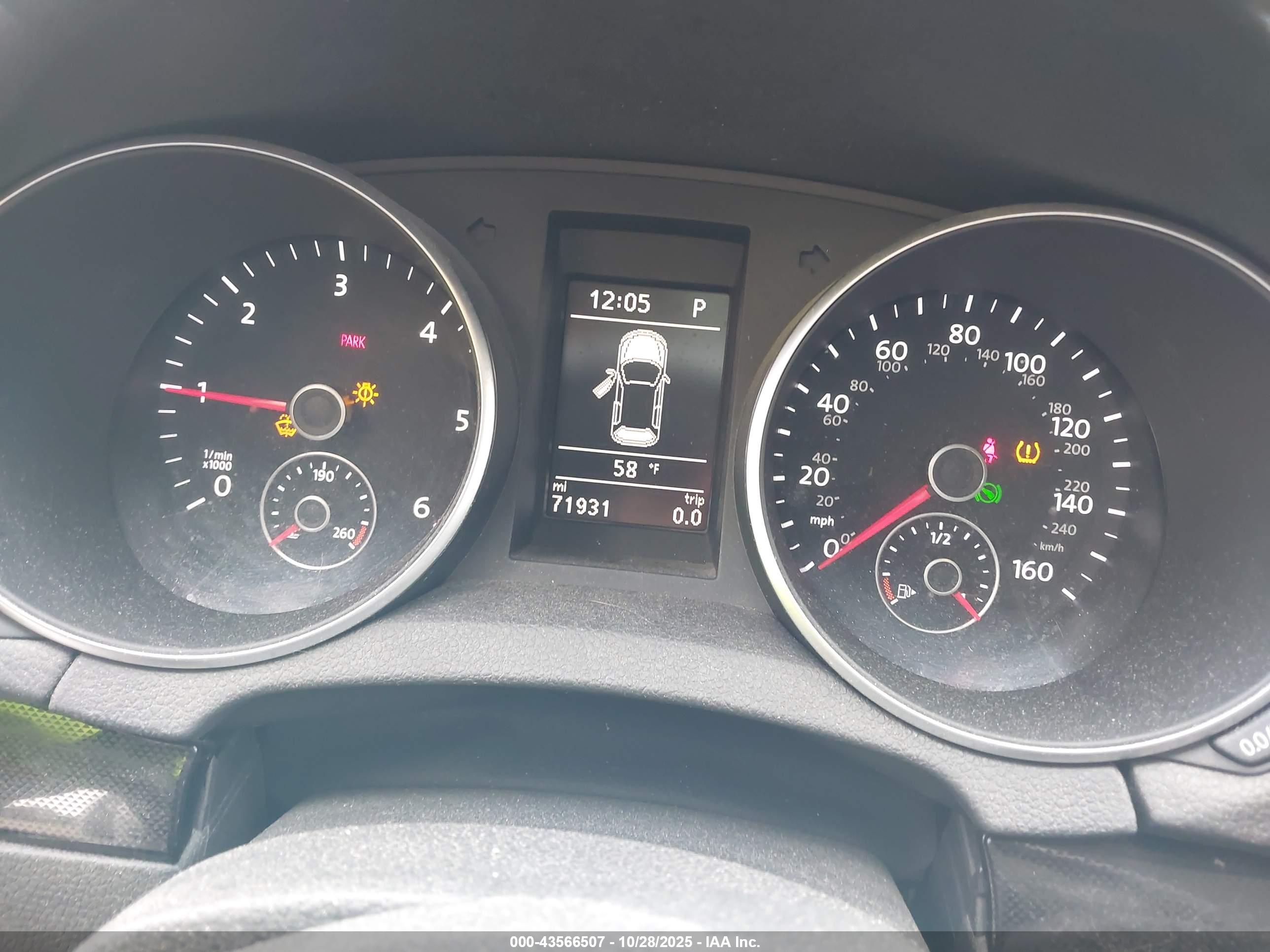 VOLKSWAGEN JETTA image 7