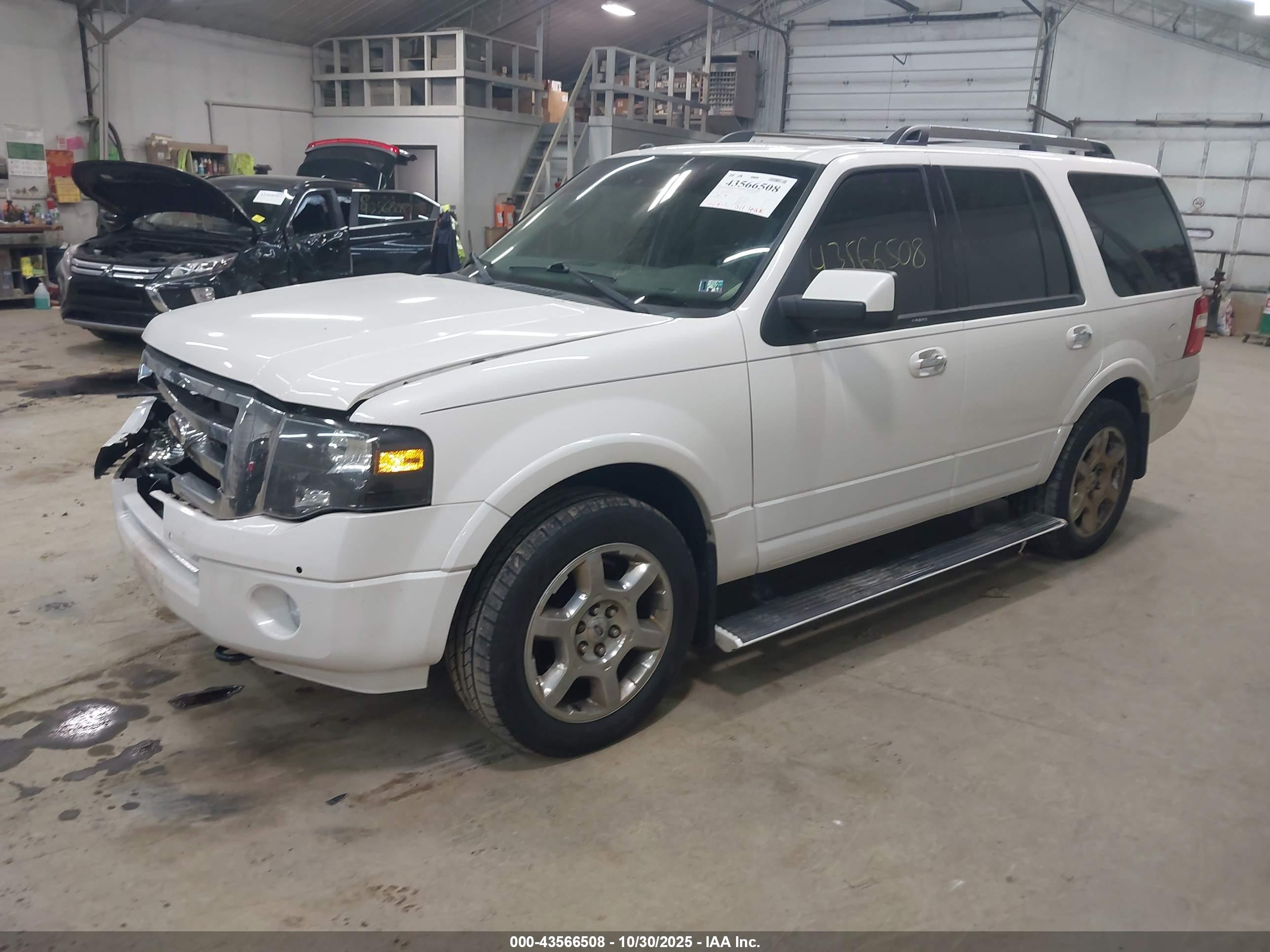 FORD EXPEDITION image 2