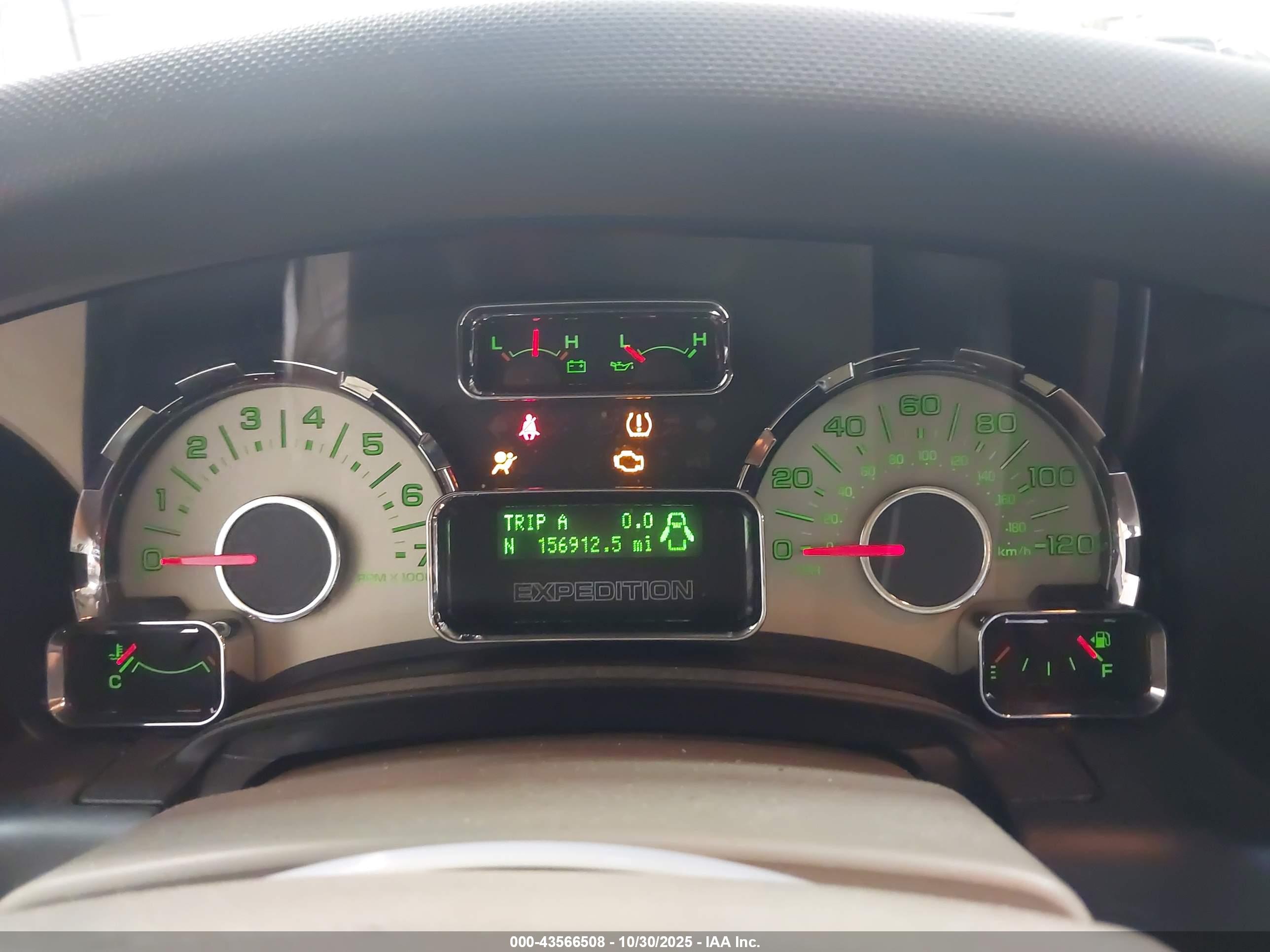 FORD EXPEDITION image 7