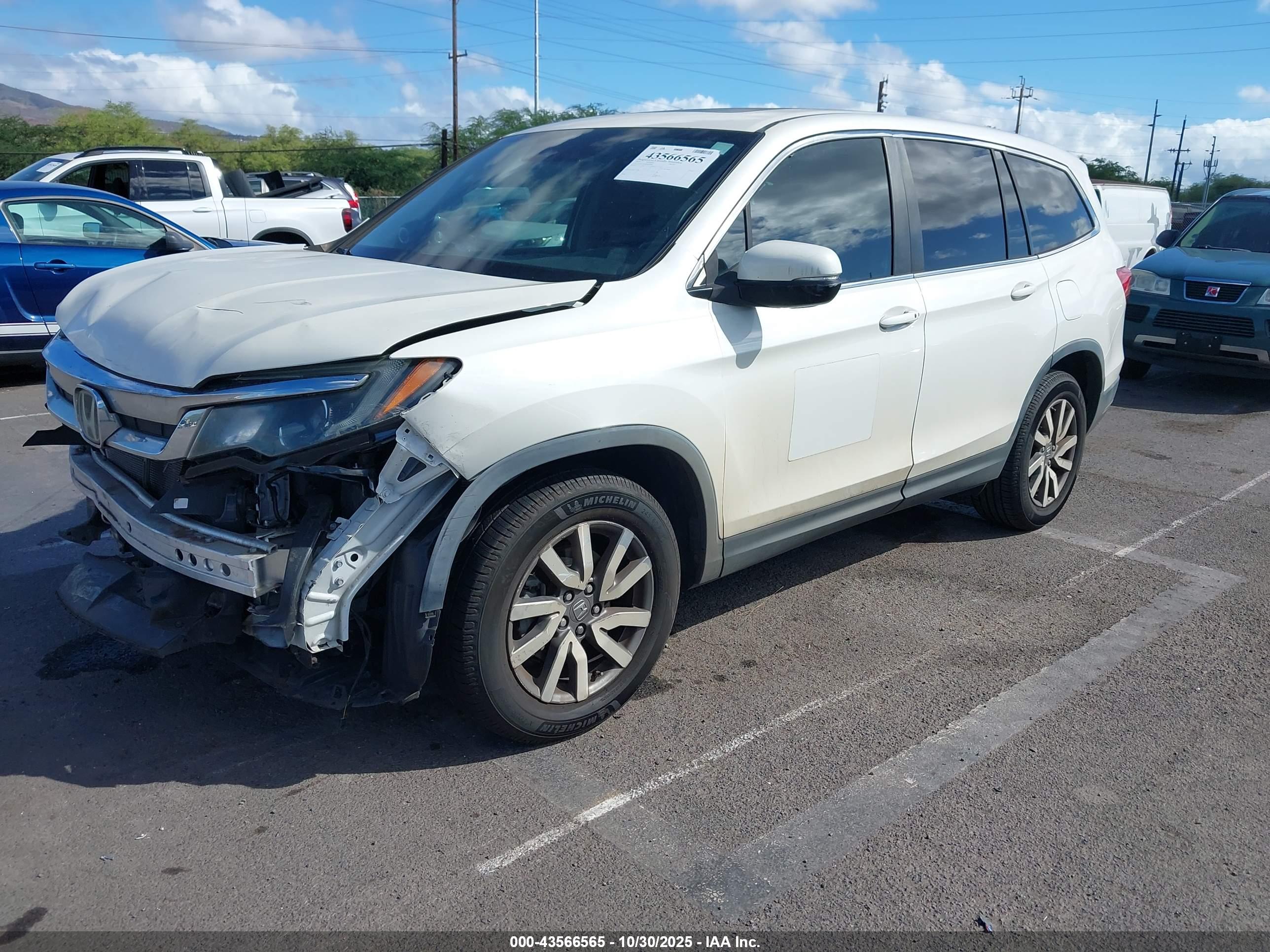 HONDA PILOT image 2