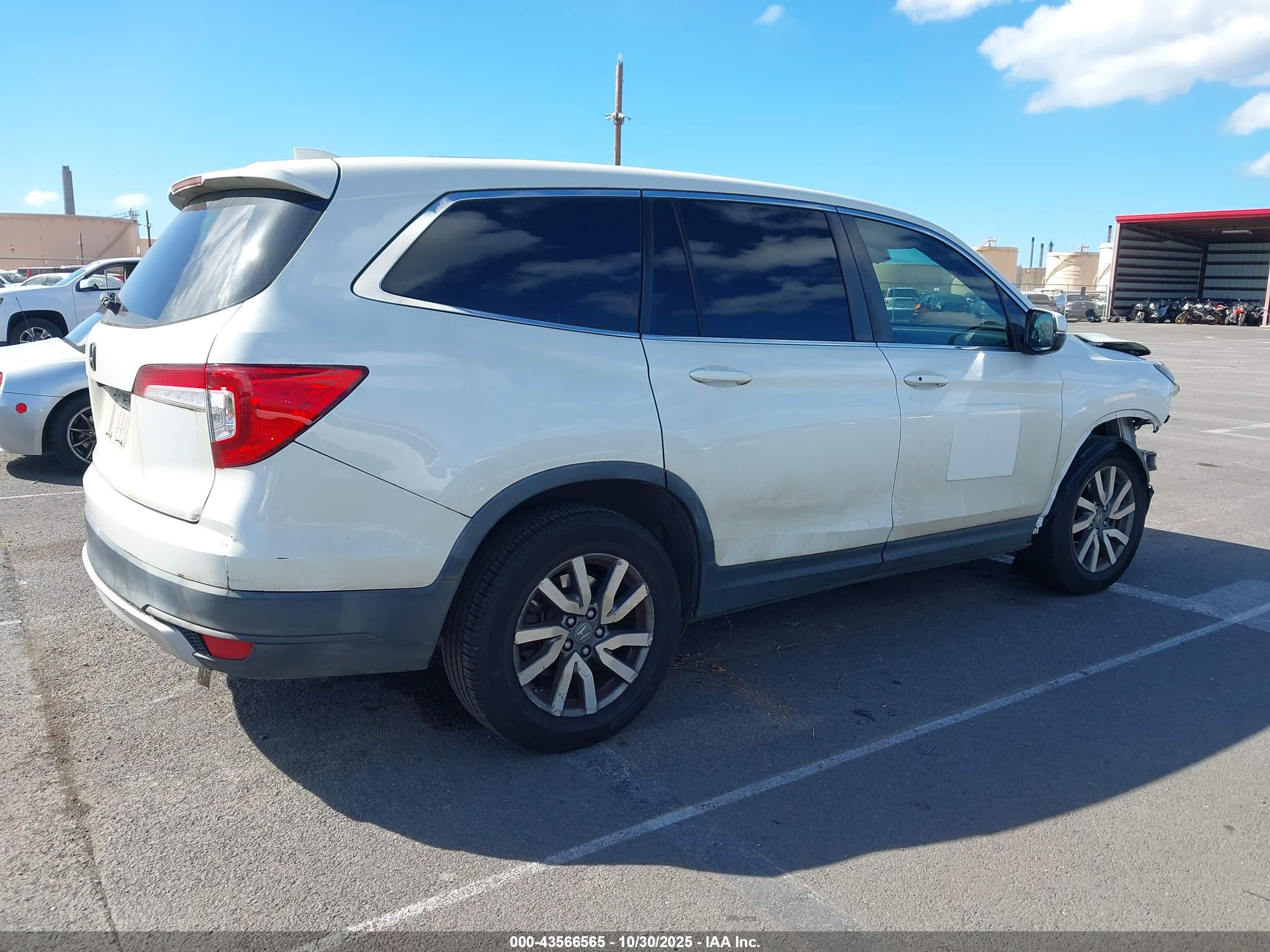 HONDA PILOT image 4