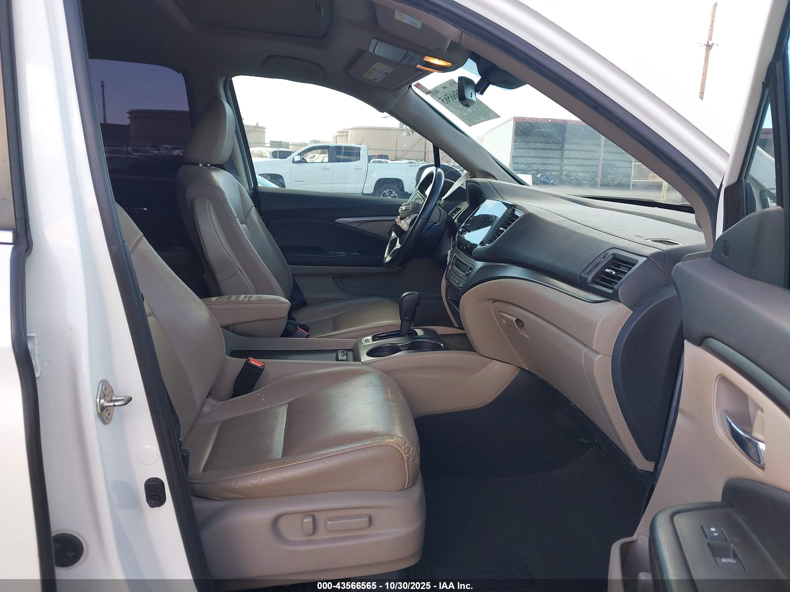HONDA PILOT image 5