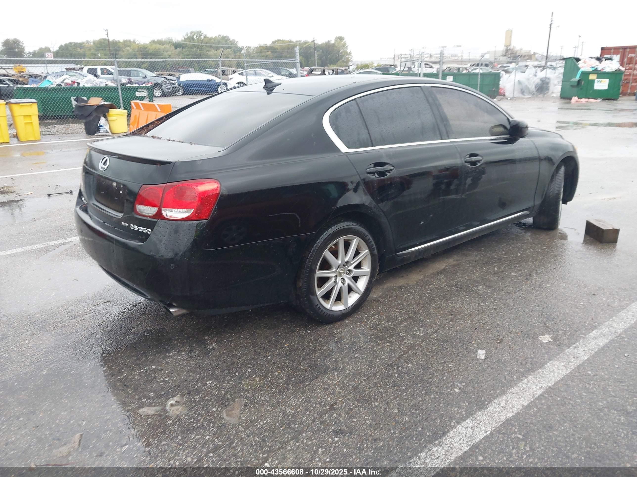 LEXUS GS image 4