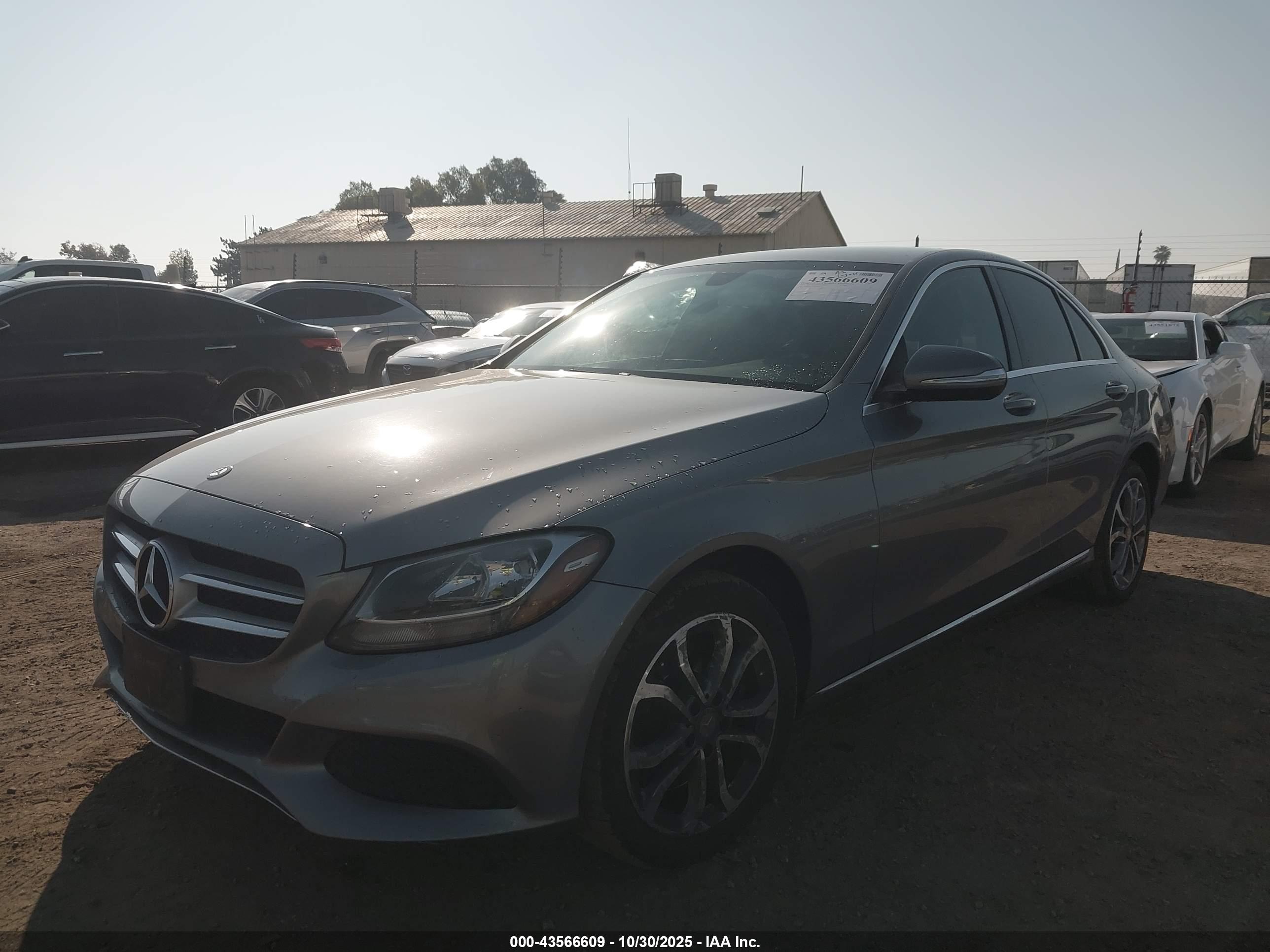 MERCEDES-BENZ C image 2