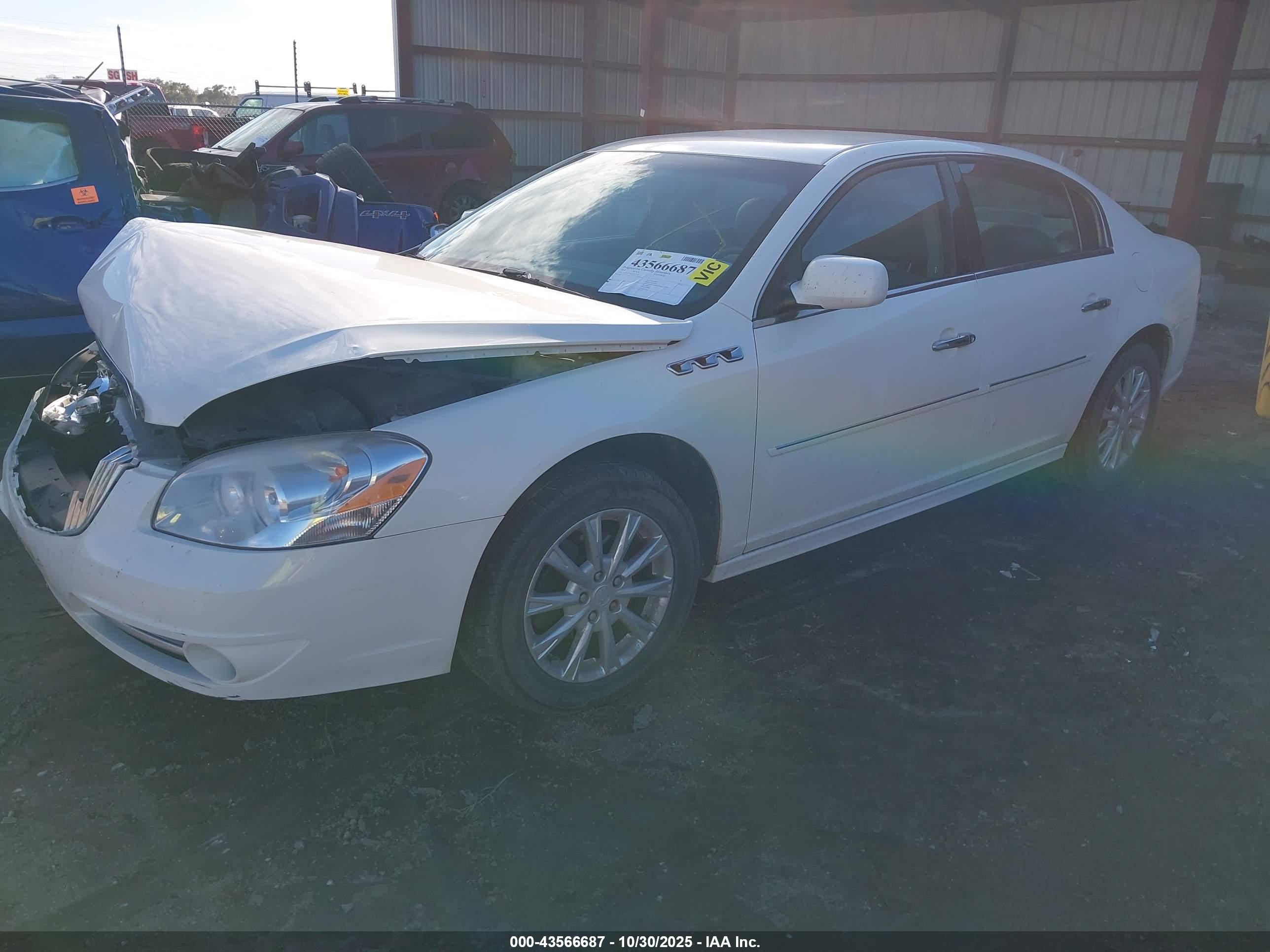 BUICK LUCERNE image 2