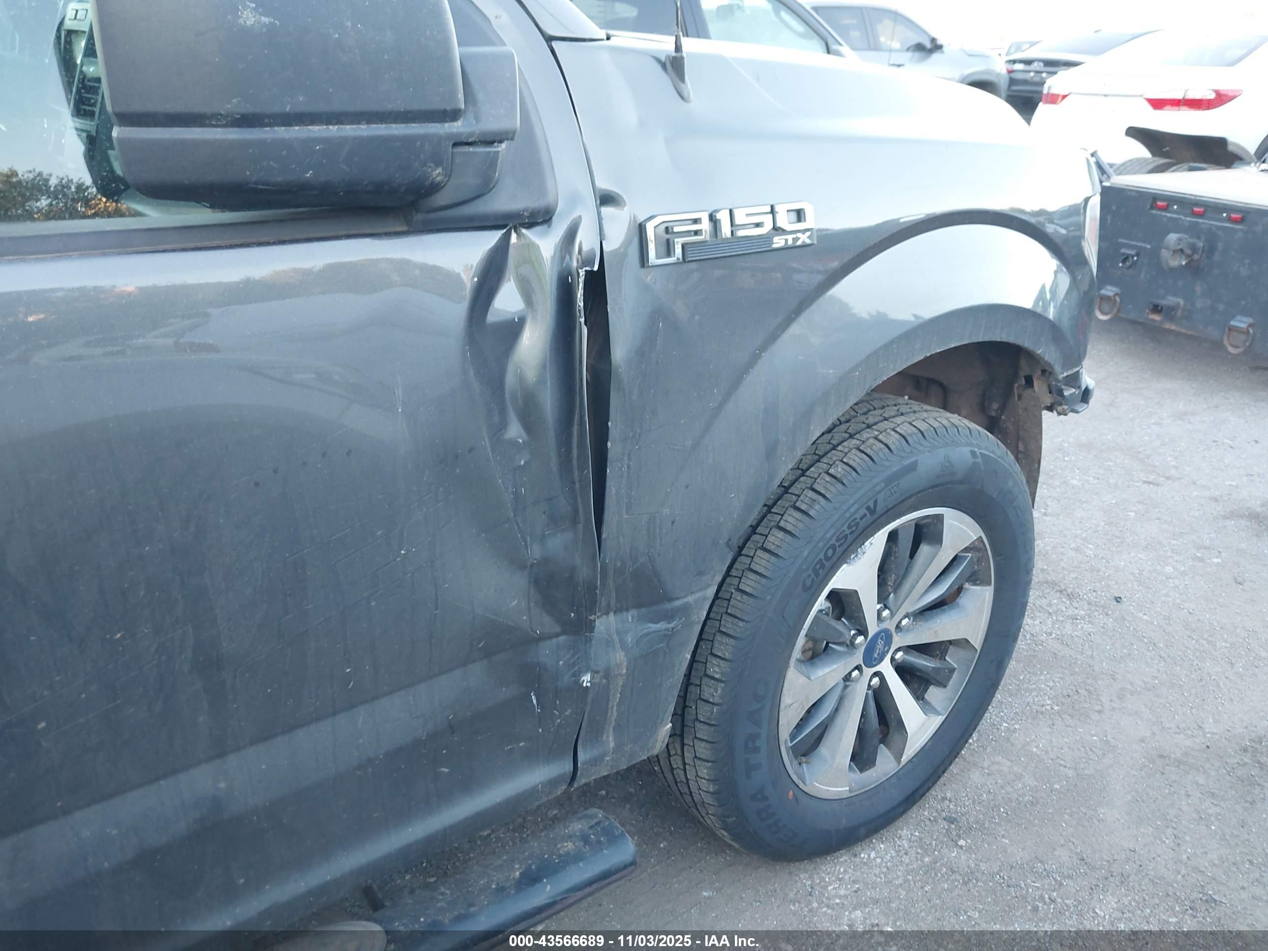 FORD F-150 image 6