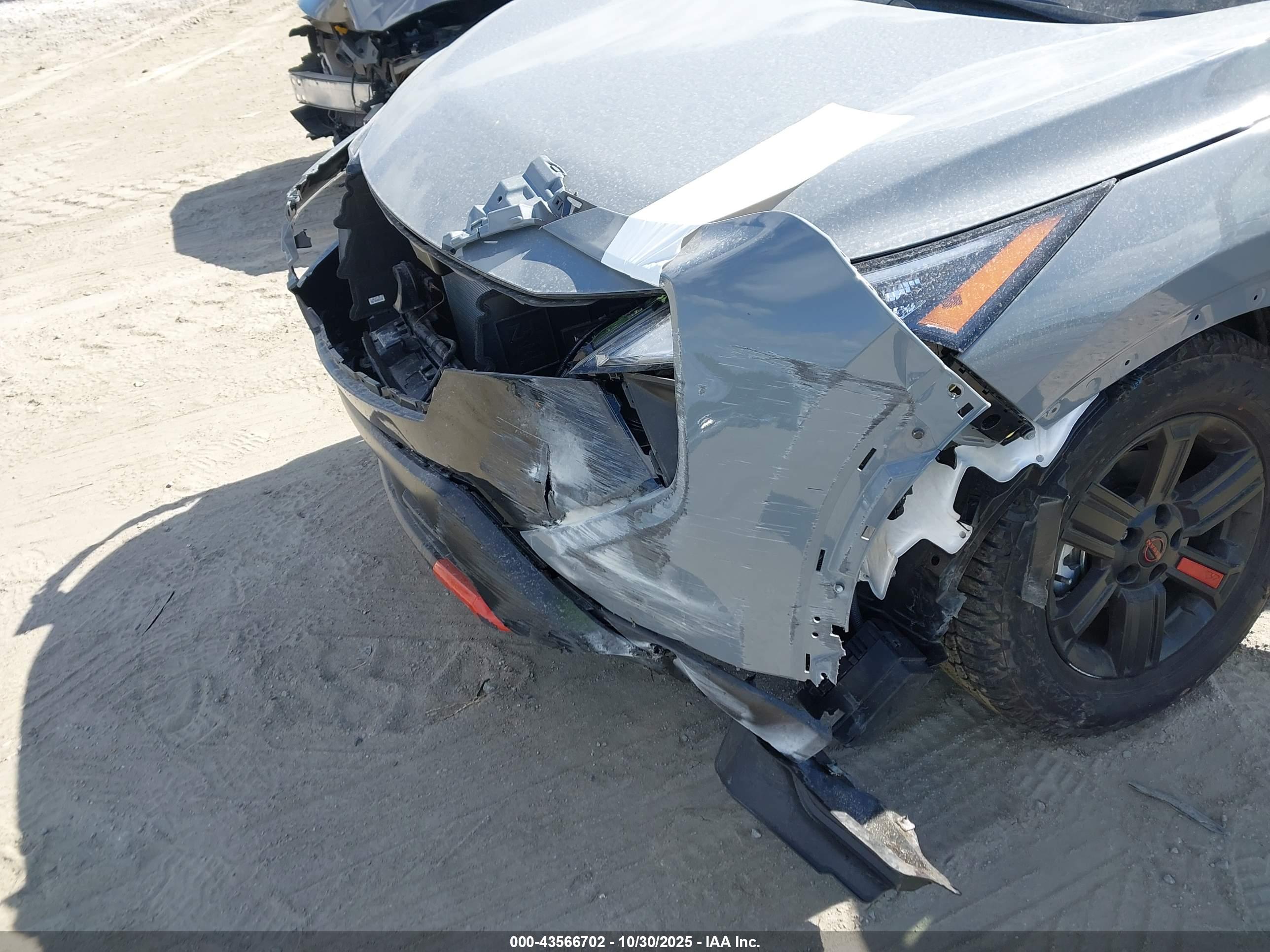 NISSAN ROGUE image 6