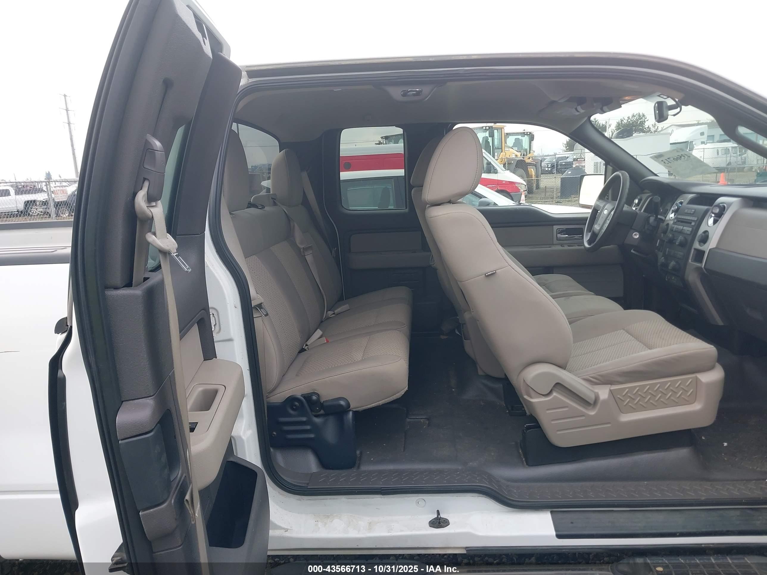 FORD F-150 image 8