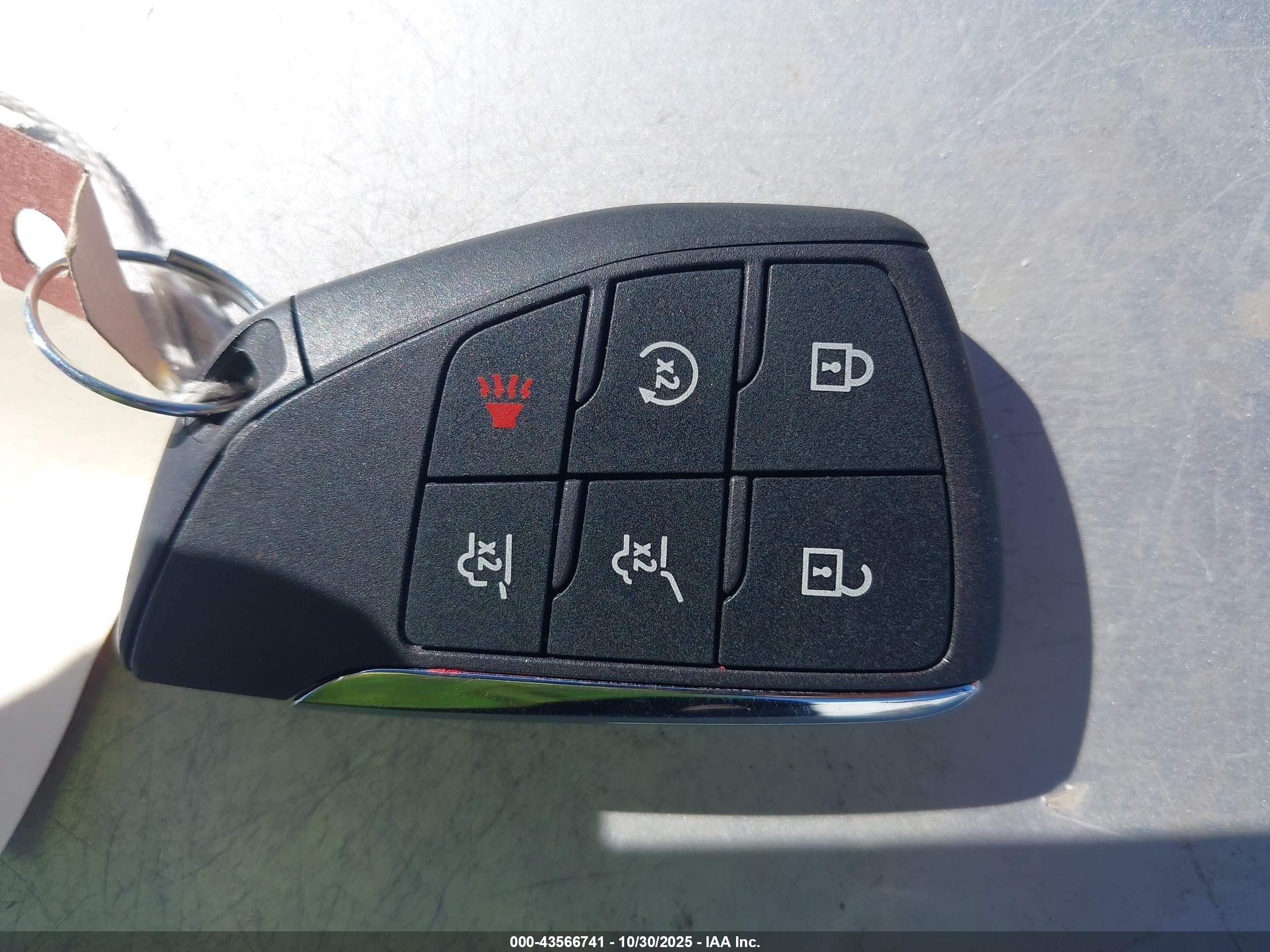 GMC YUKON image 11