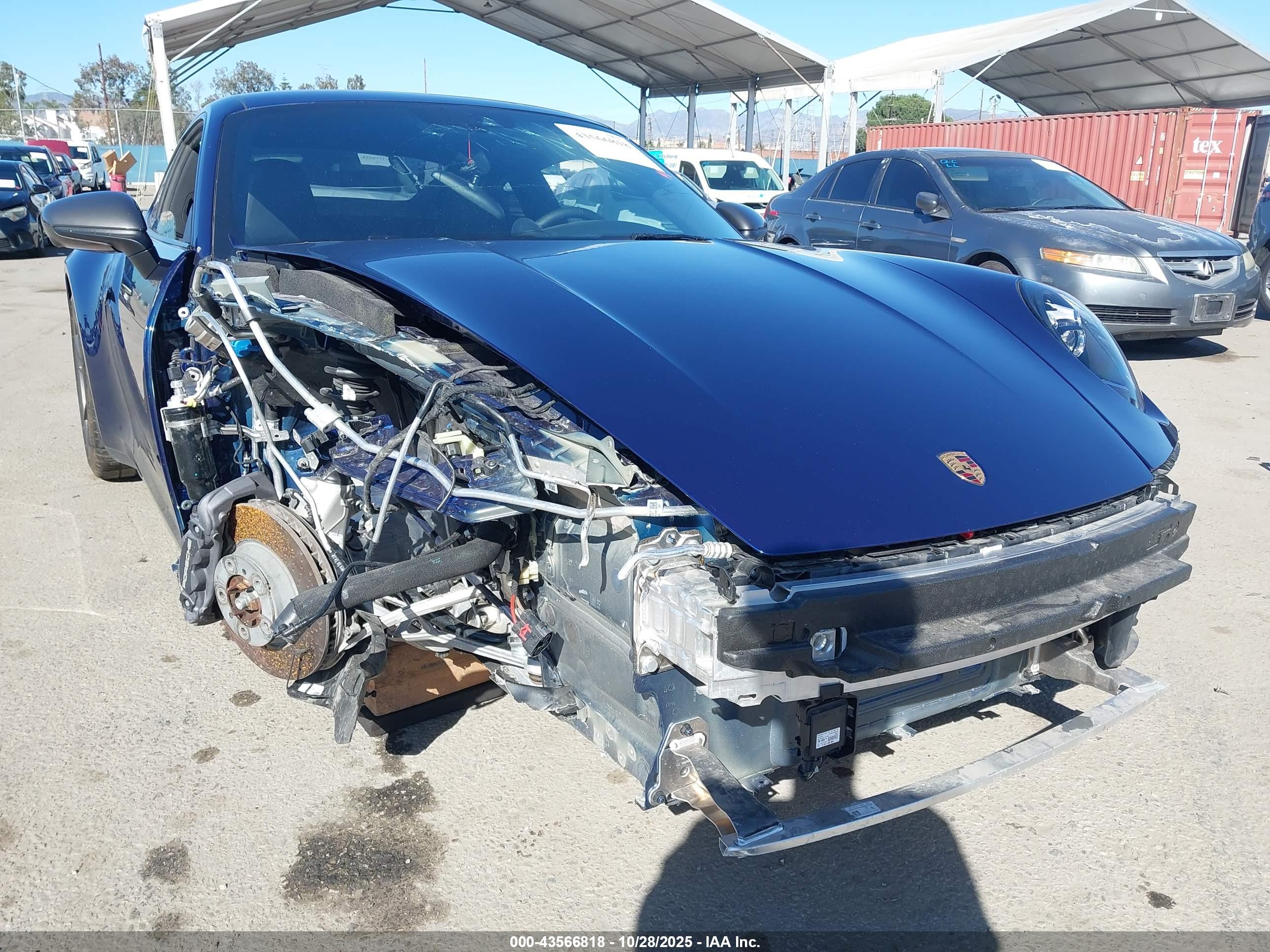 PORSCHE 911 image 6