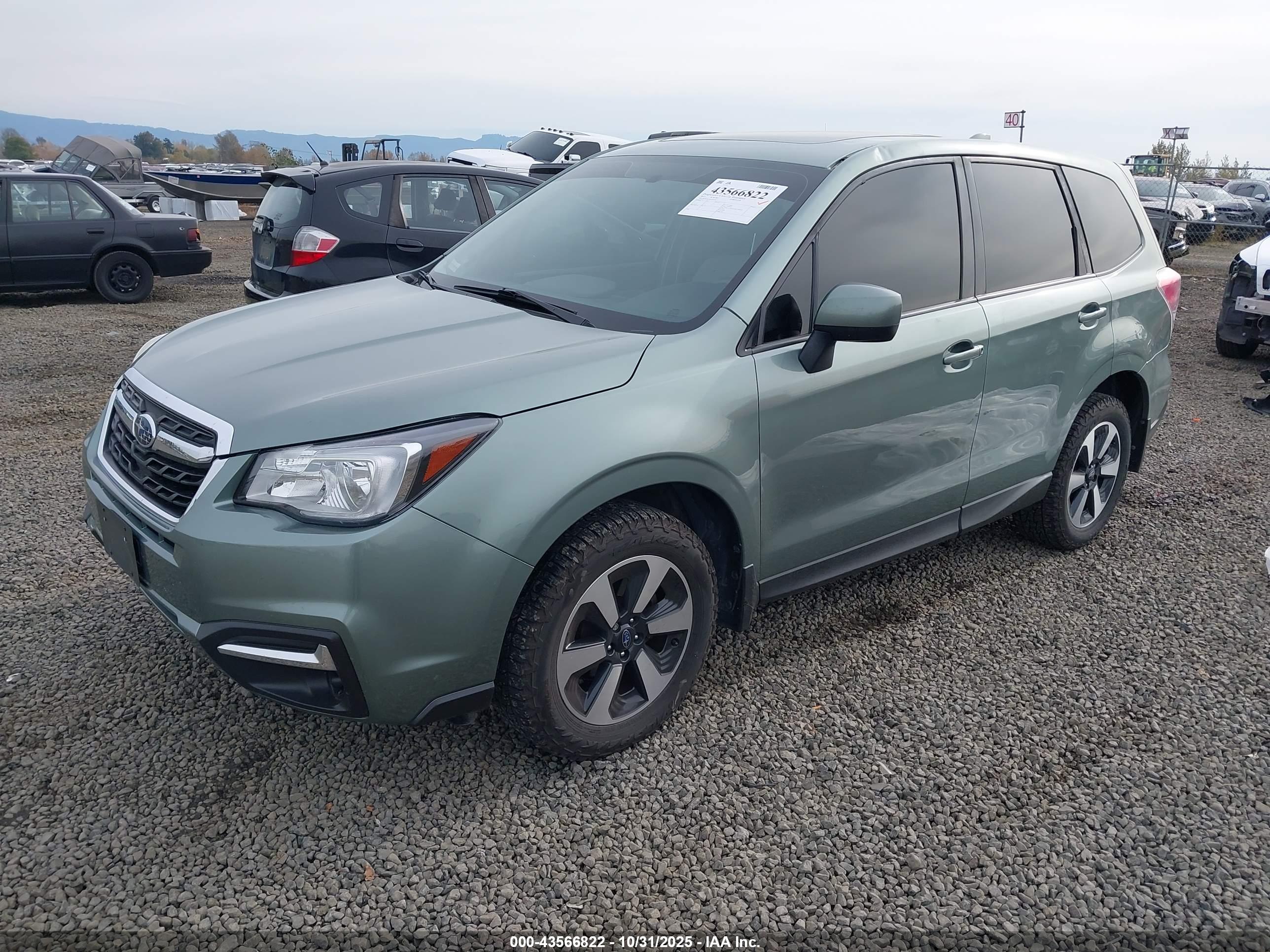 SUBARU FORESTER image 2