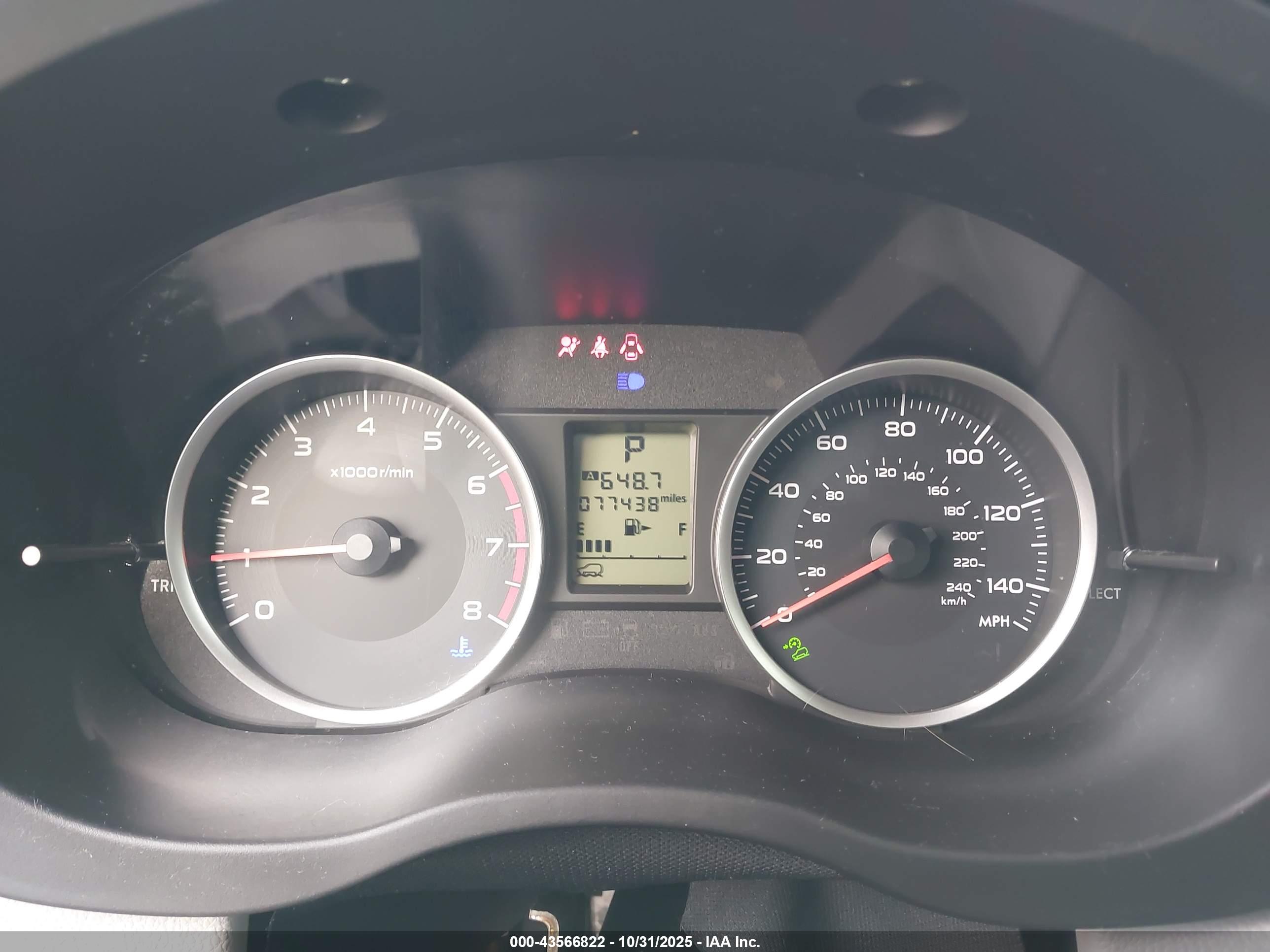 SUBARU FORESTER image 7
